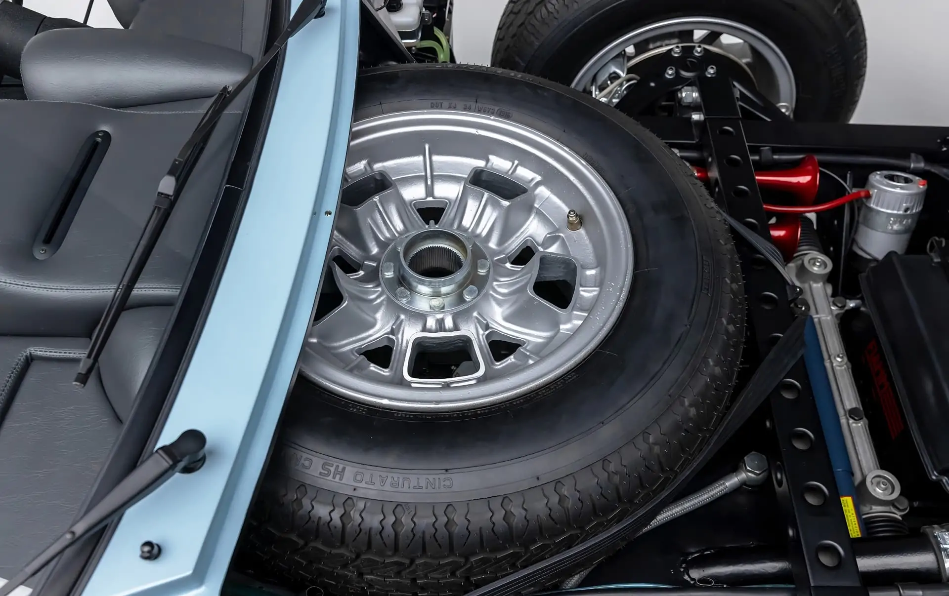 Lamborghini Miura P400 (Bertone) - 1968 - 77