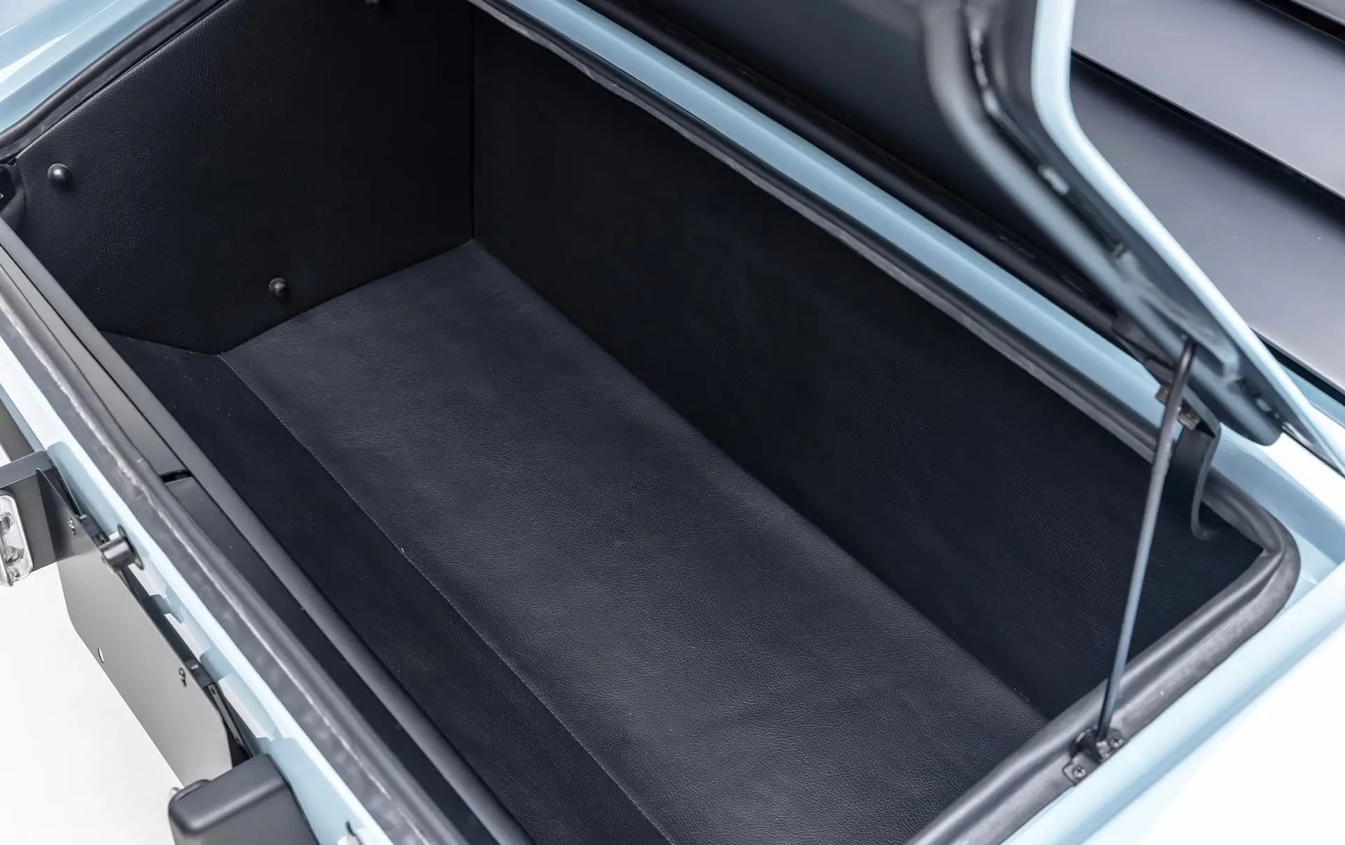 Lamborghini Miura P400 (Bertone) - 1968 - 82