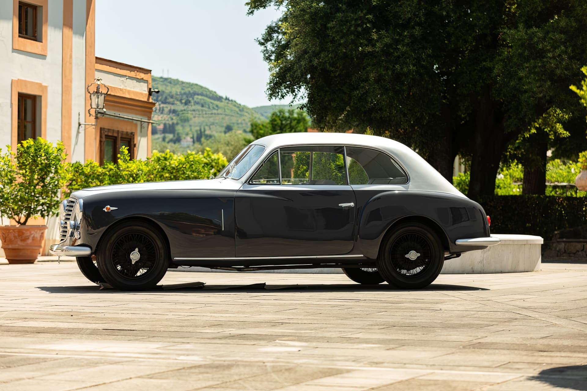 Lancia Augusta Coupé (Ghia) - 1947 - 04