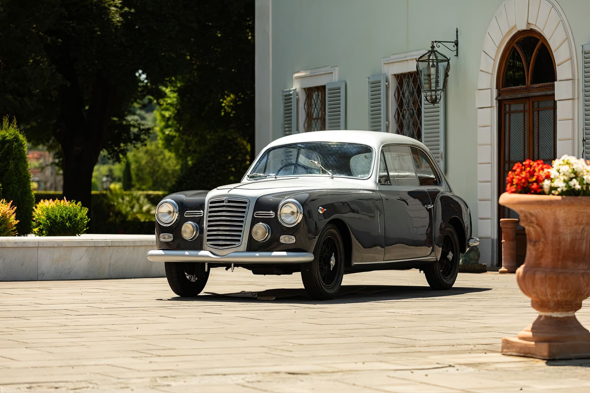 Lancia Augusta Coupé (Ghia) - 1947 - 06