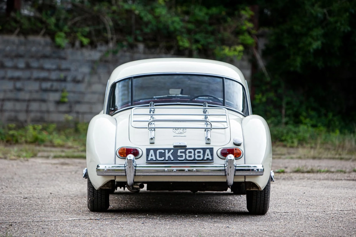 MGA 1600 Mark II Coupé - 1962 - 10
