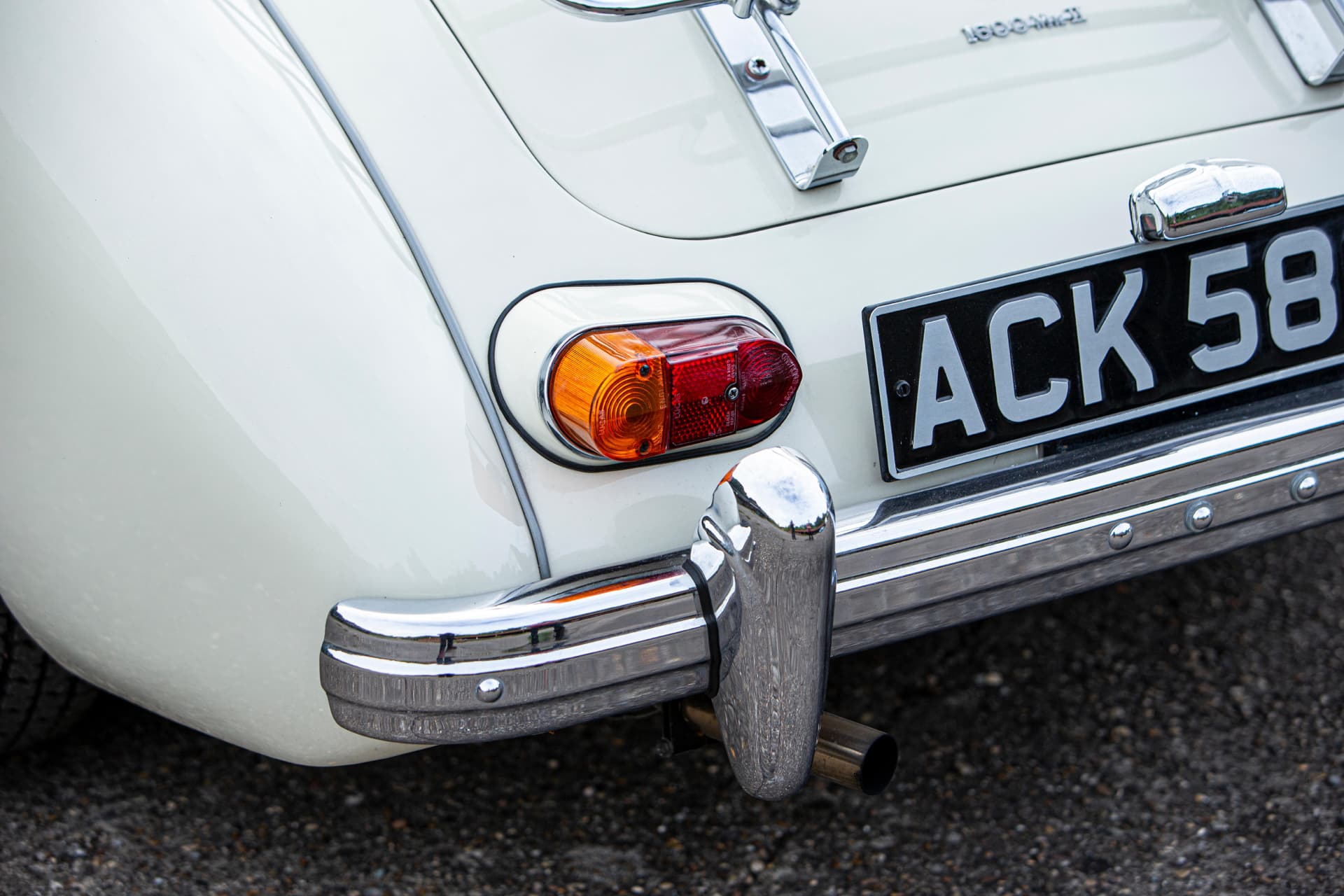 MGA 1600 Mark II Coupé - 1962 - 11