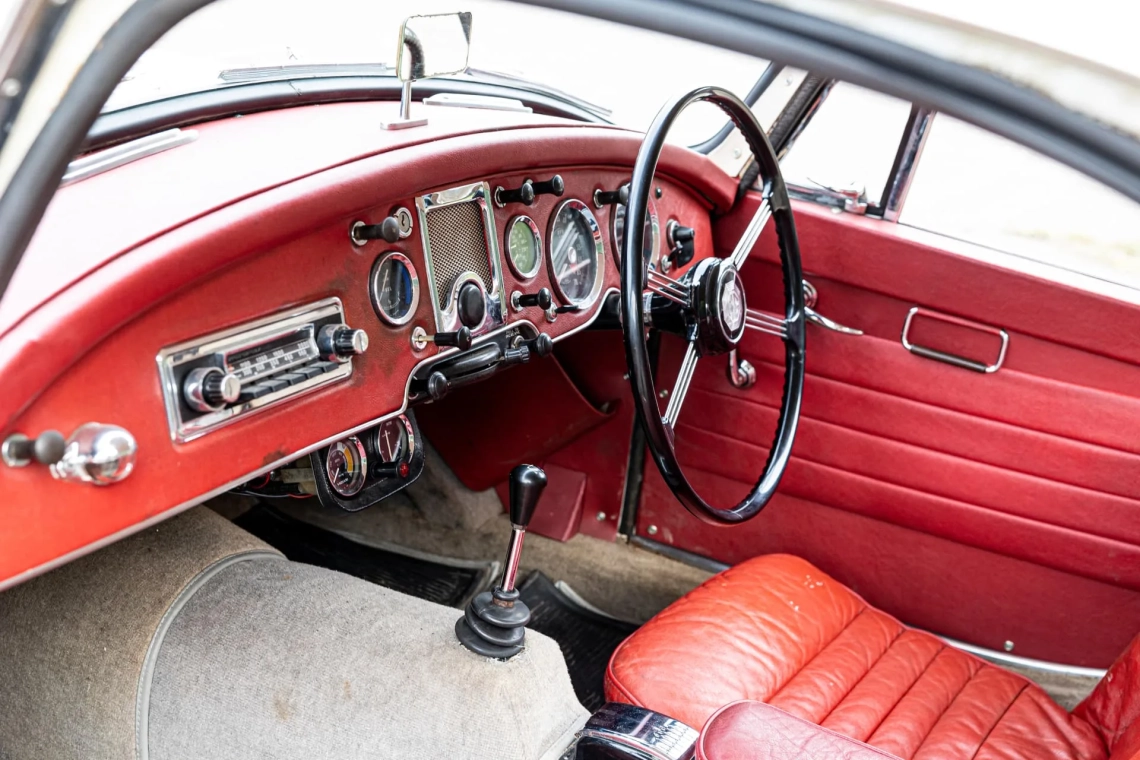MGA 1600 Mark II Coupé - 1962 - 25