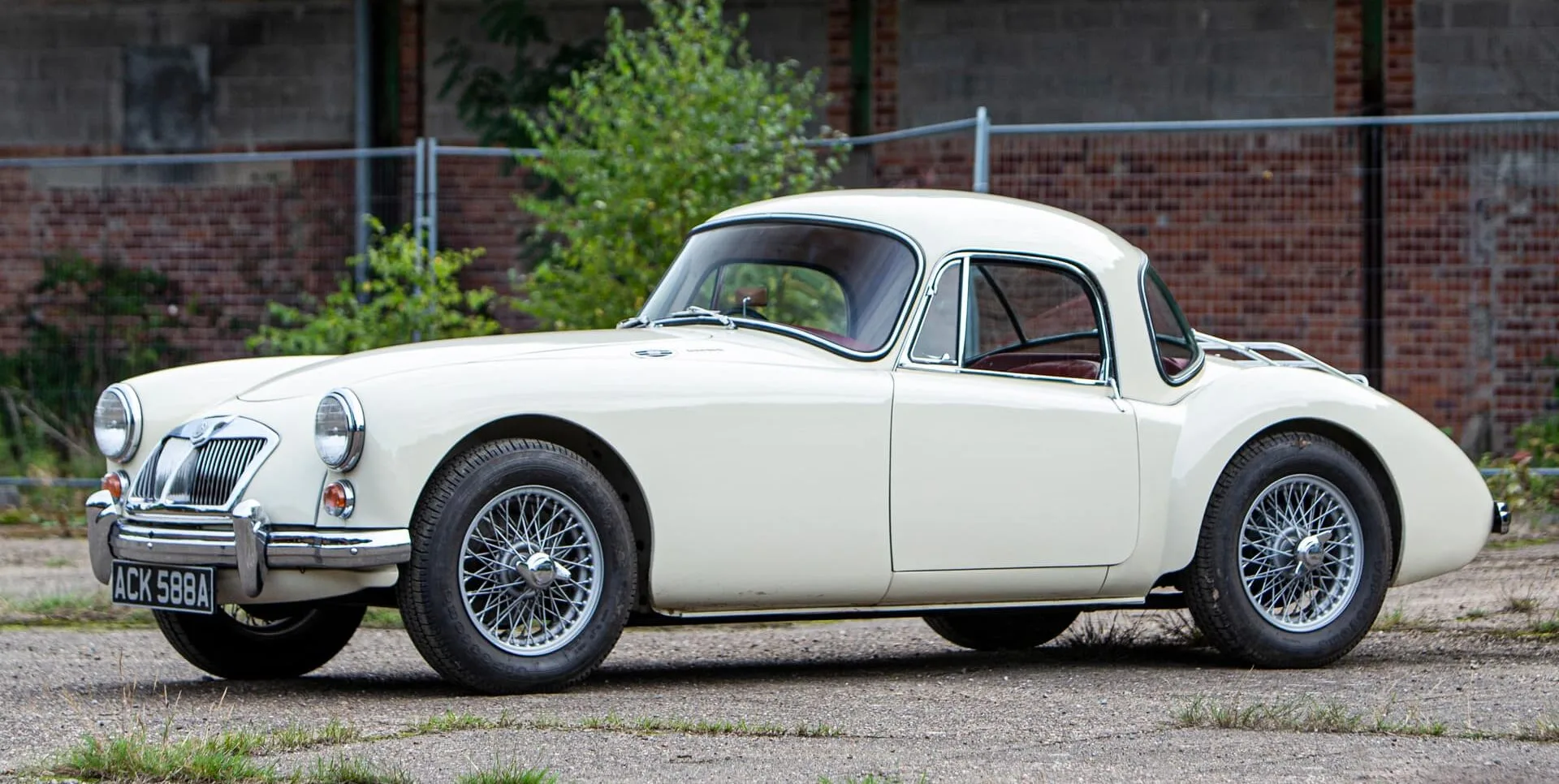 MGA 1600 Mark II Coupé - 1962 - banner