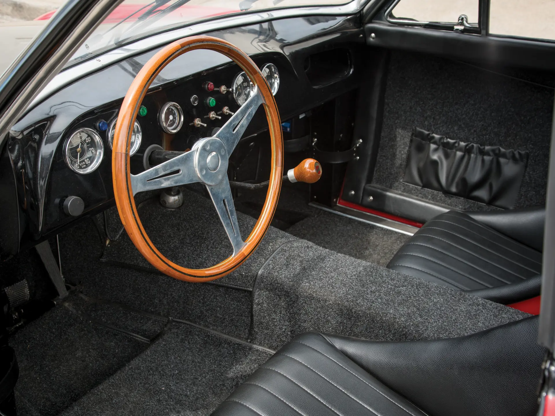 Moretti 750 Gran Sport Berlinetta - 1953 - 03