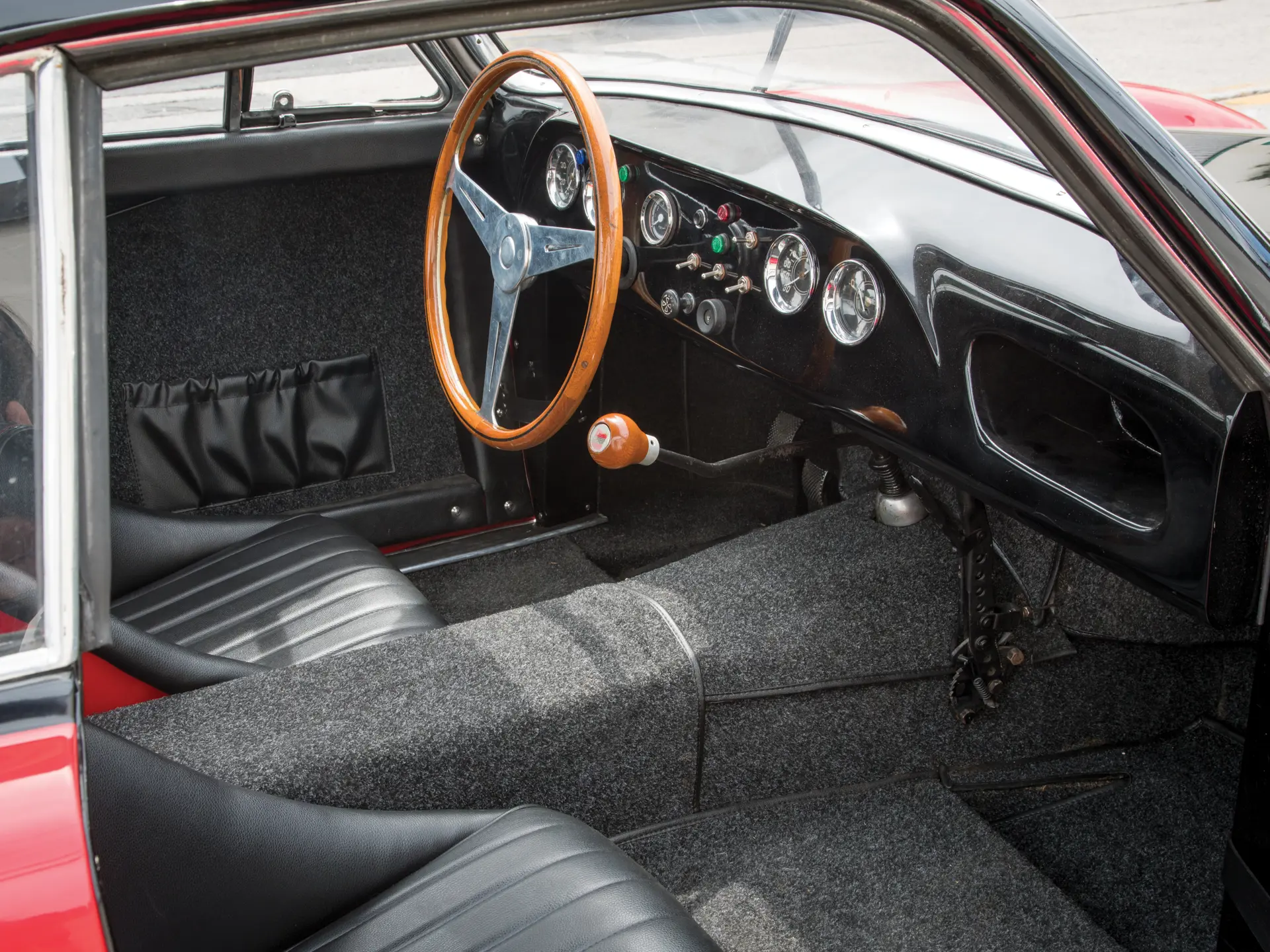 Moretti 750 Gran Sport Berlinetta - 1953 - 08