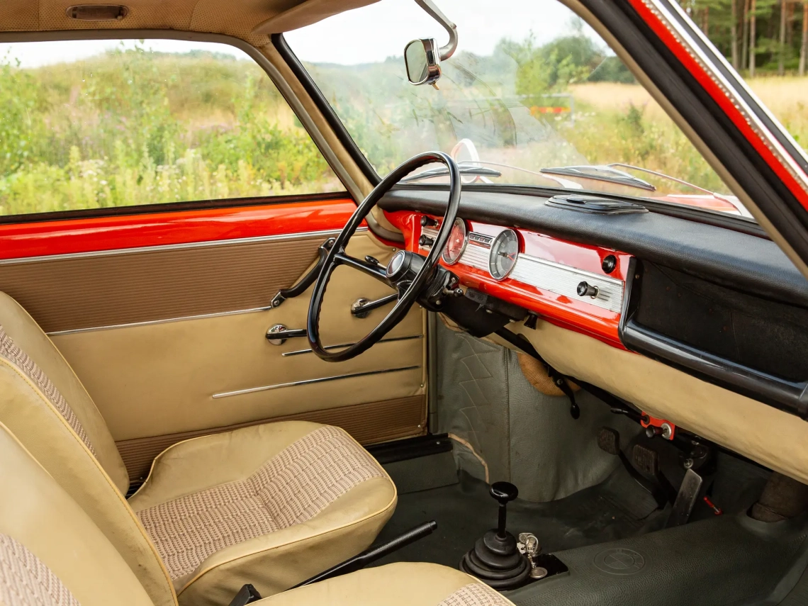 BMW-700-Coupe-1960-49