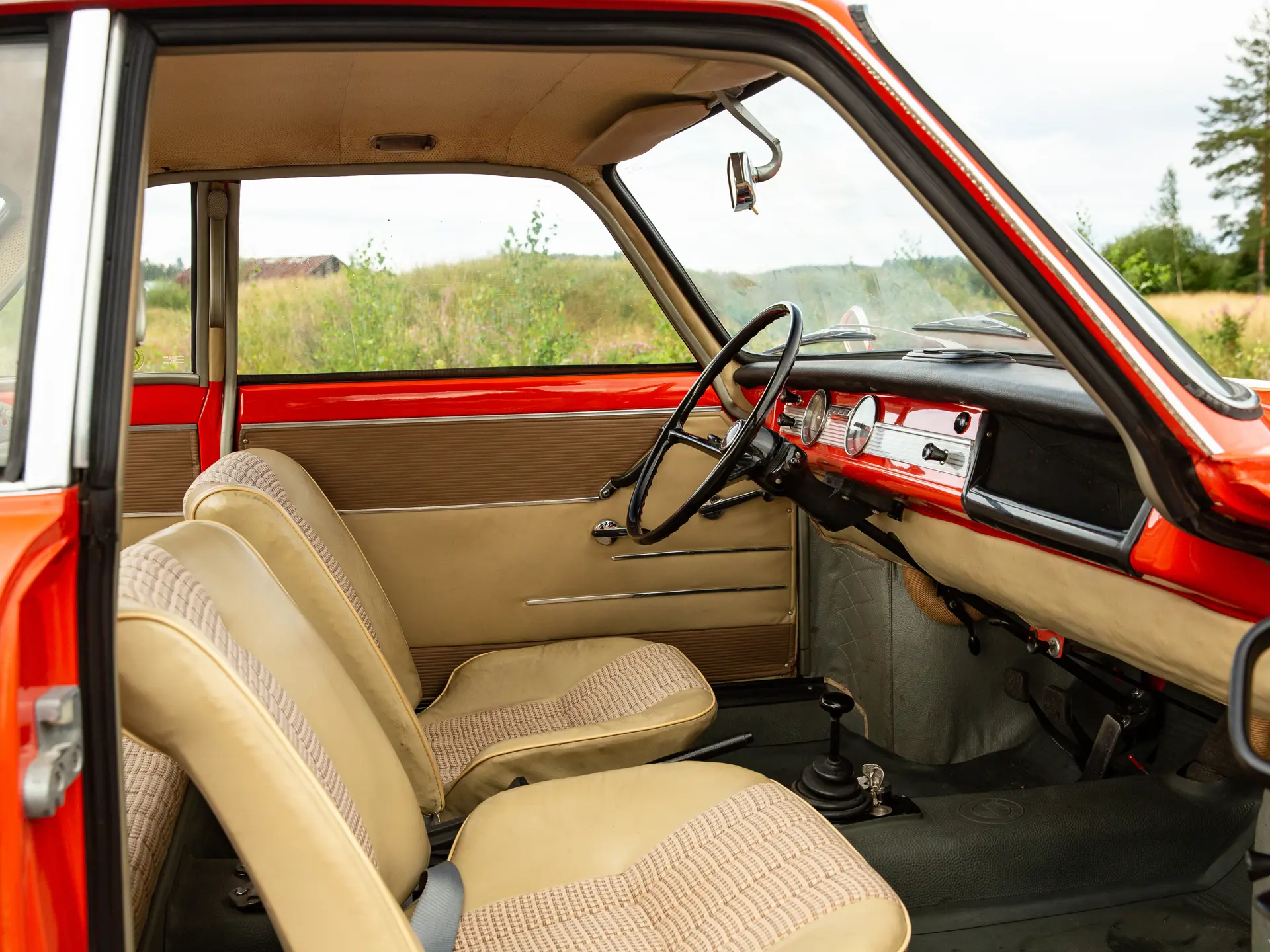 BMW-700-Coupe-1960-50