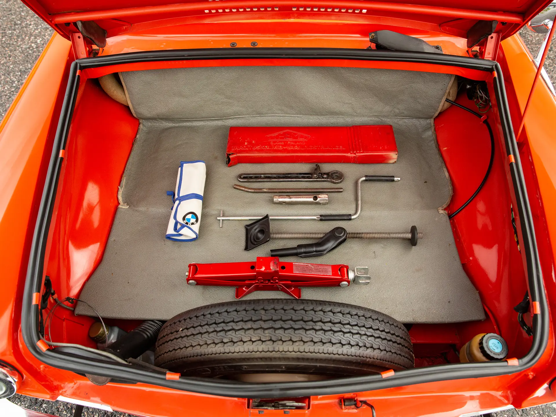 BMW-700-Coupe-1960-73