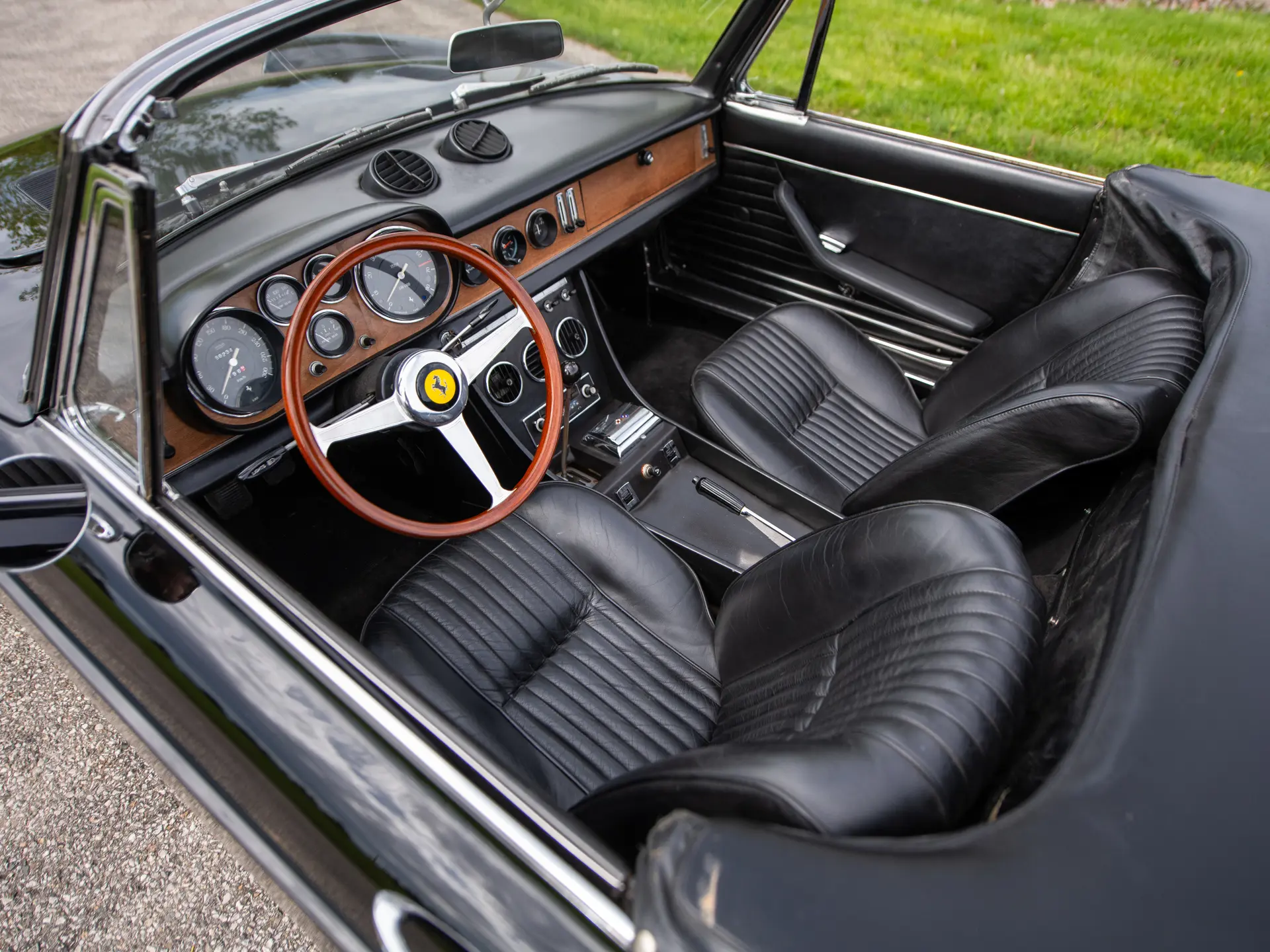 Ferrari 365 GTS (Pininfarina) - 1969 - 42