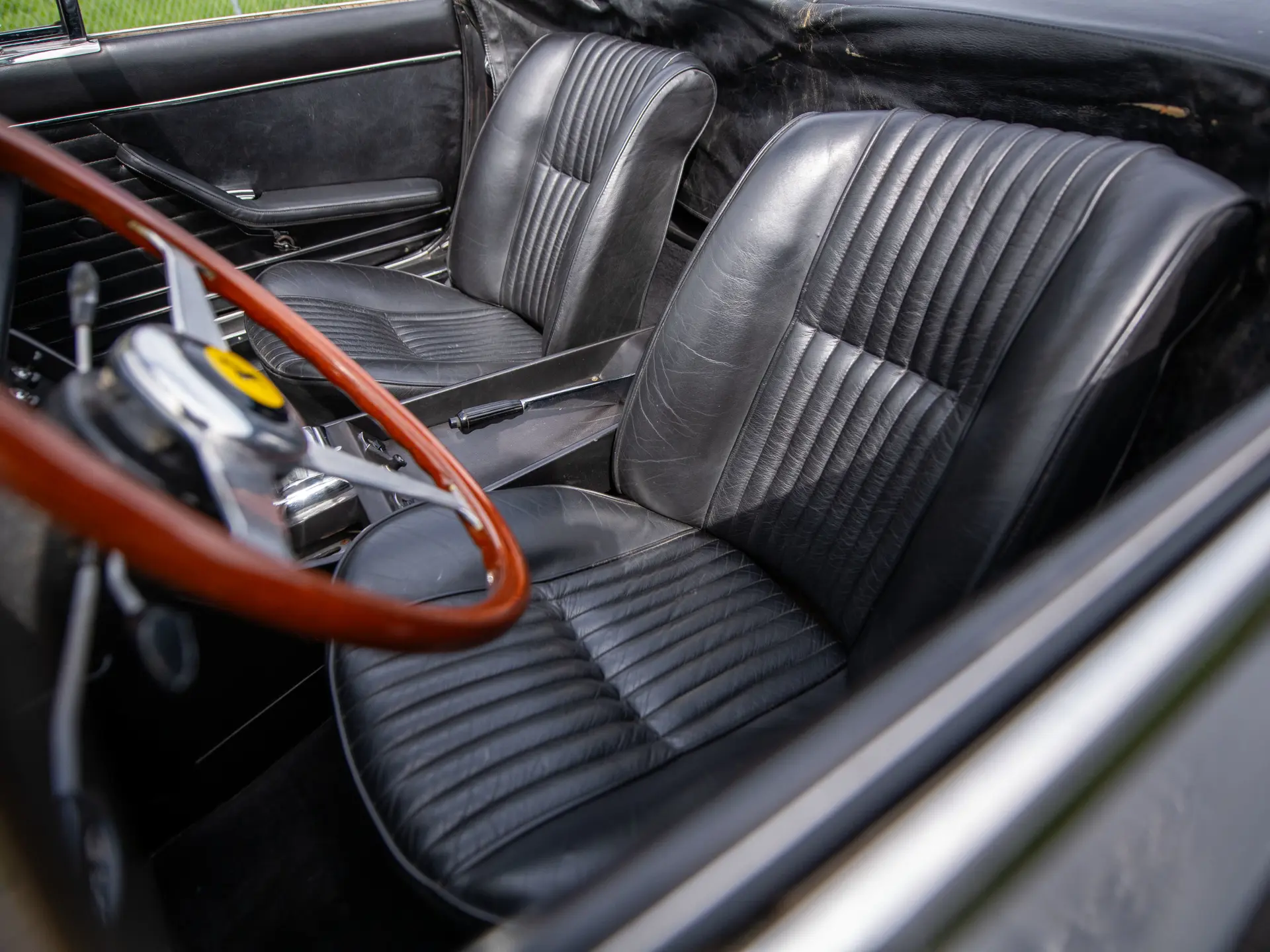 Ferrari 365 GTS (Pininfarina) - 1969 - 46