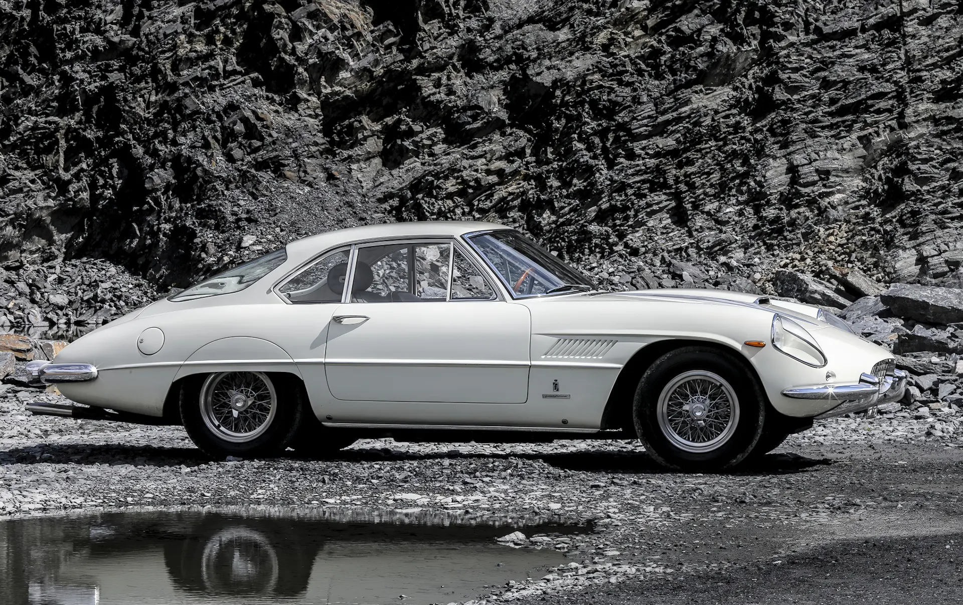 Ferrari 400 Superamerica Series I Coupé Aerodinamico (Pinin Farina) - 1961 - 11