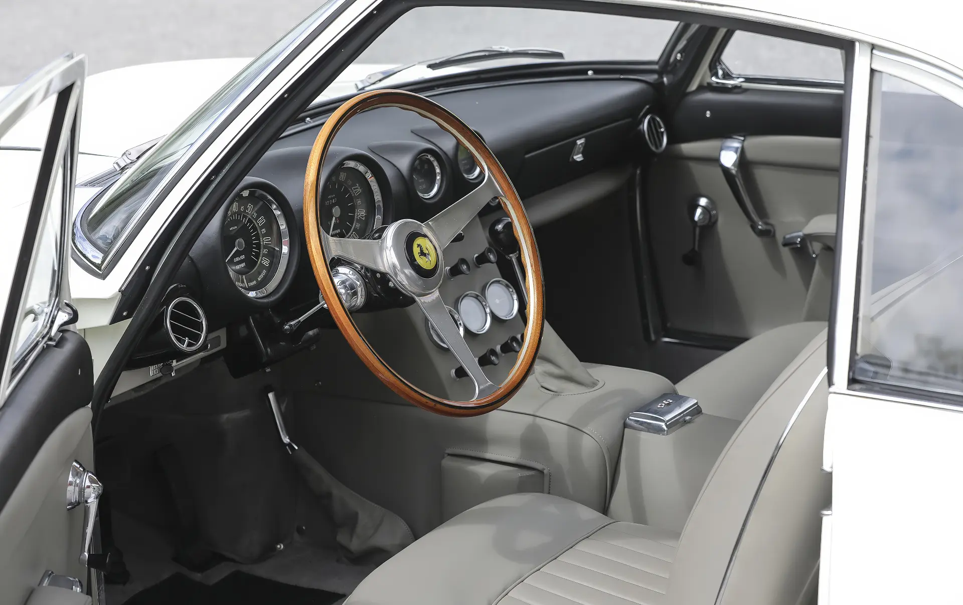 Ferrari 400 Superamerica Series I Coupé Aerodinamico (Pinin Farina) - 1961 - 39