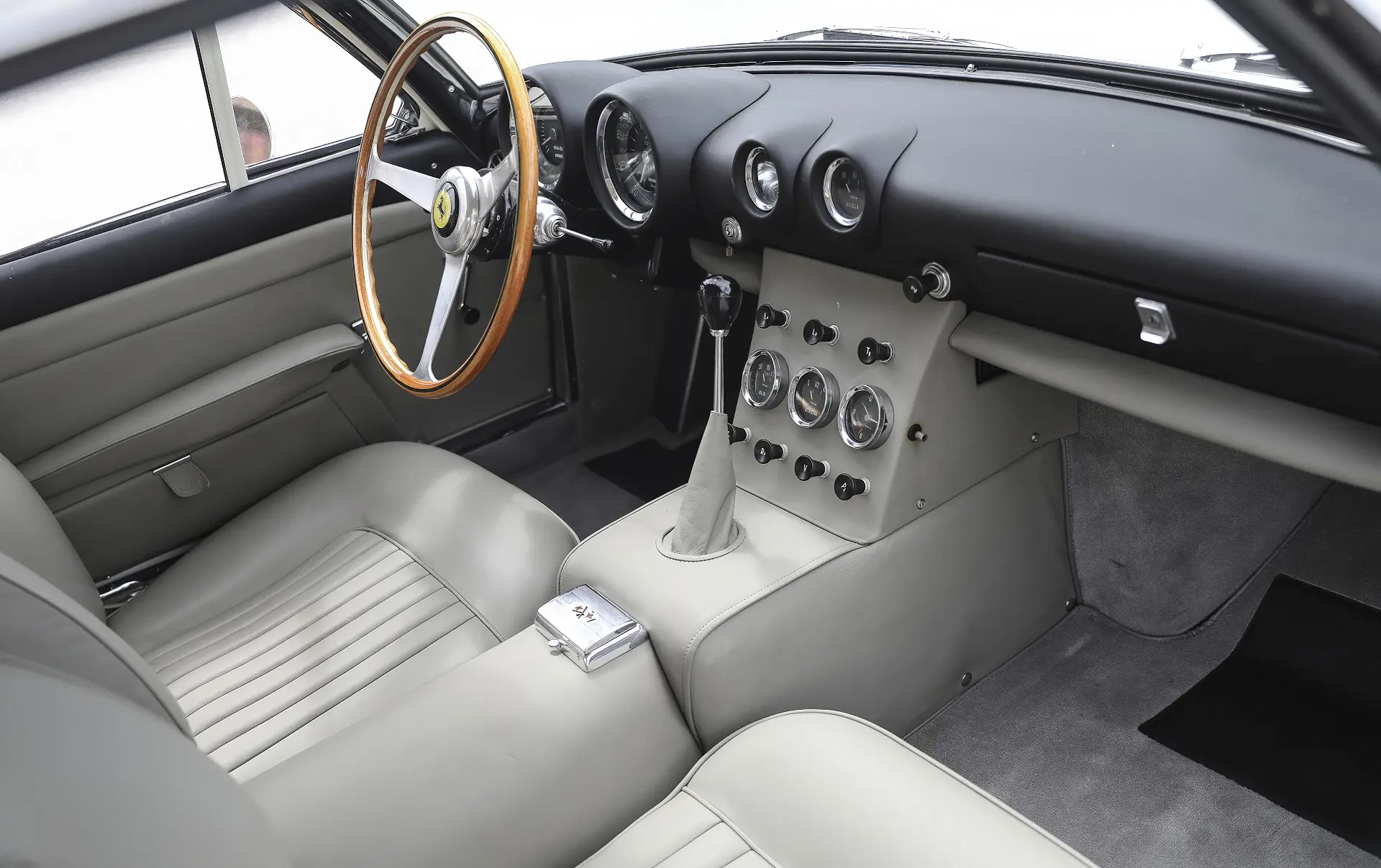 Ferrari 400 Superamerica Series I Coupé Aerodinamico (Pinin Farina) - 1961 - 50