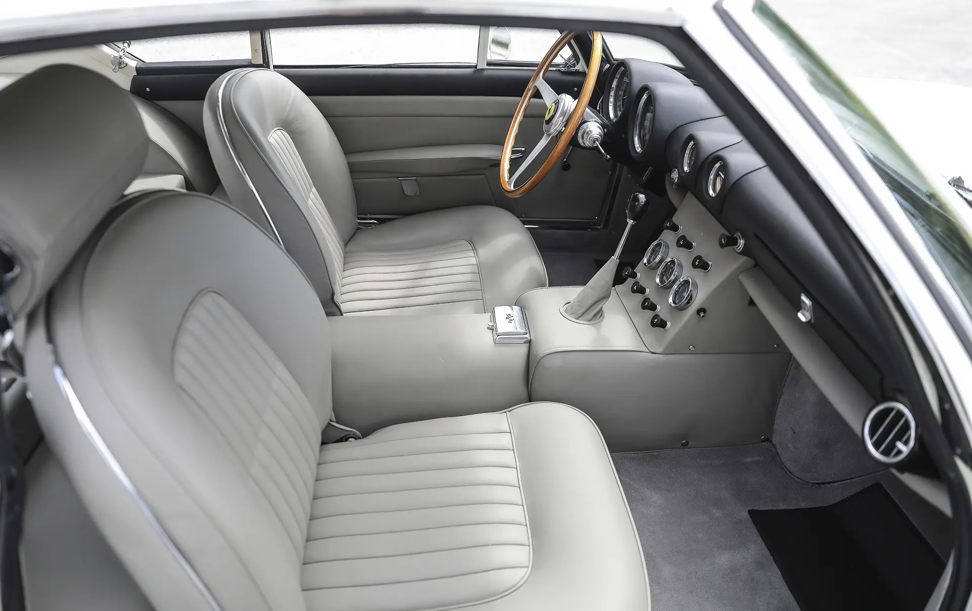 Ferrari 400 Superamerica Series I Coupé Aerodinamico (Pinin Farina) - 1961 - 51