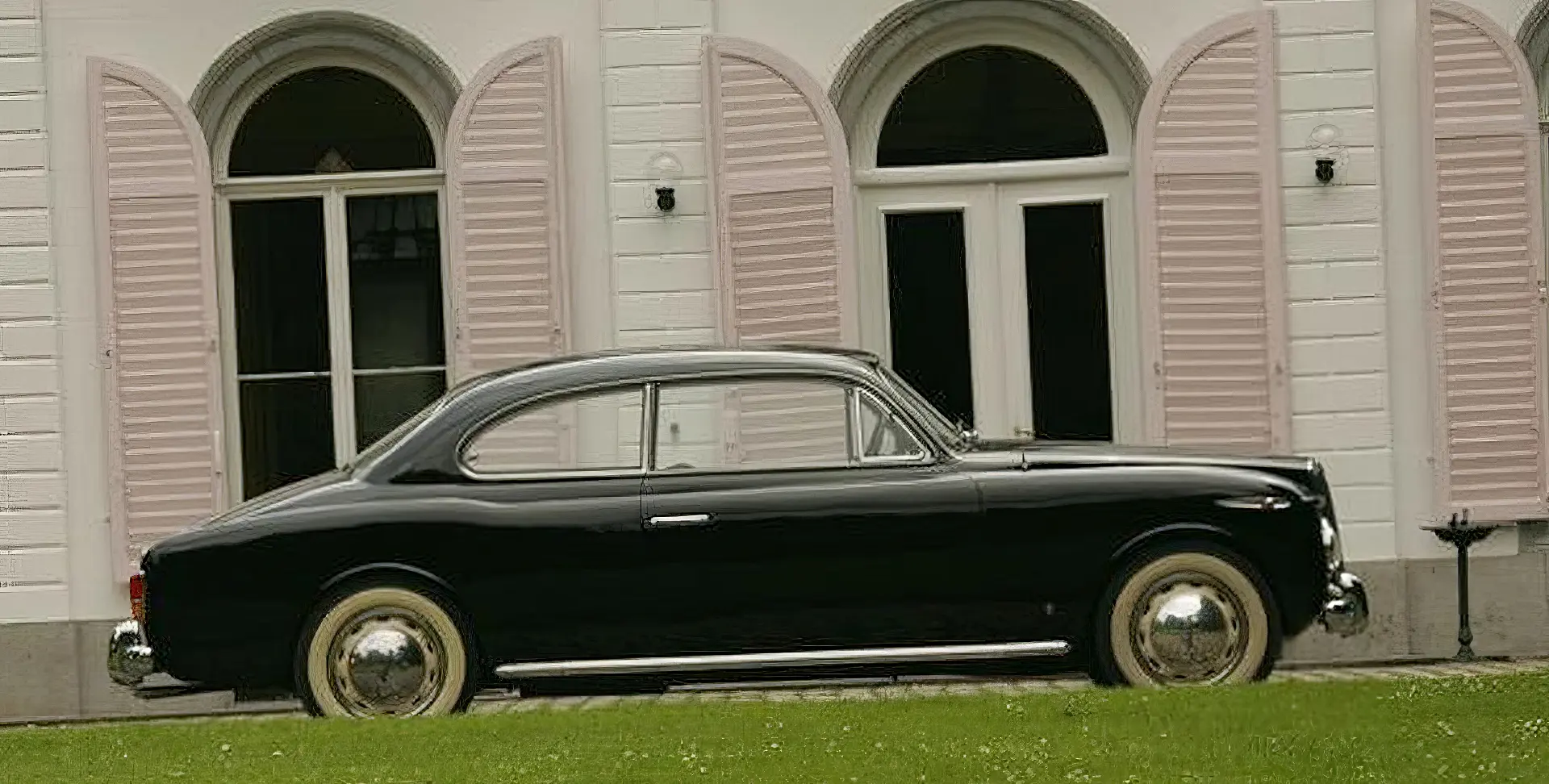 Lancia Aurelia B52 Coupé (Bertone) - 1951 - 01