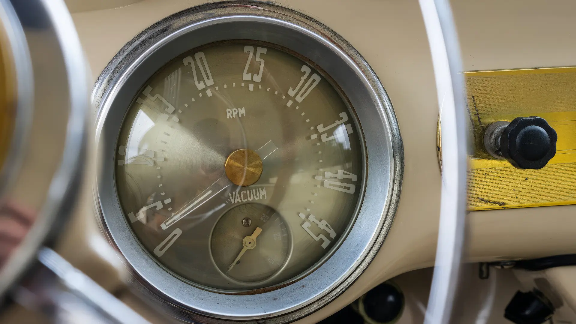 Nash-Healey Le Mans Coupé (Pinin Farina) - 1953 - 20