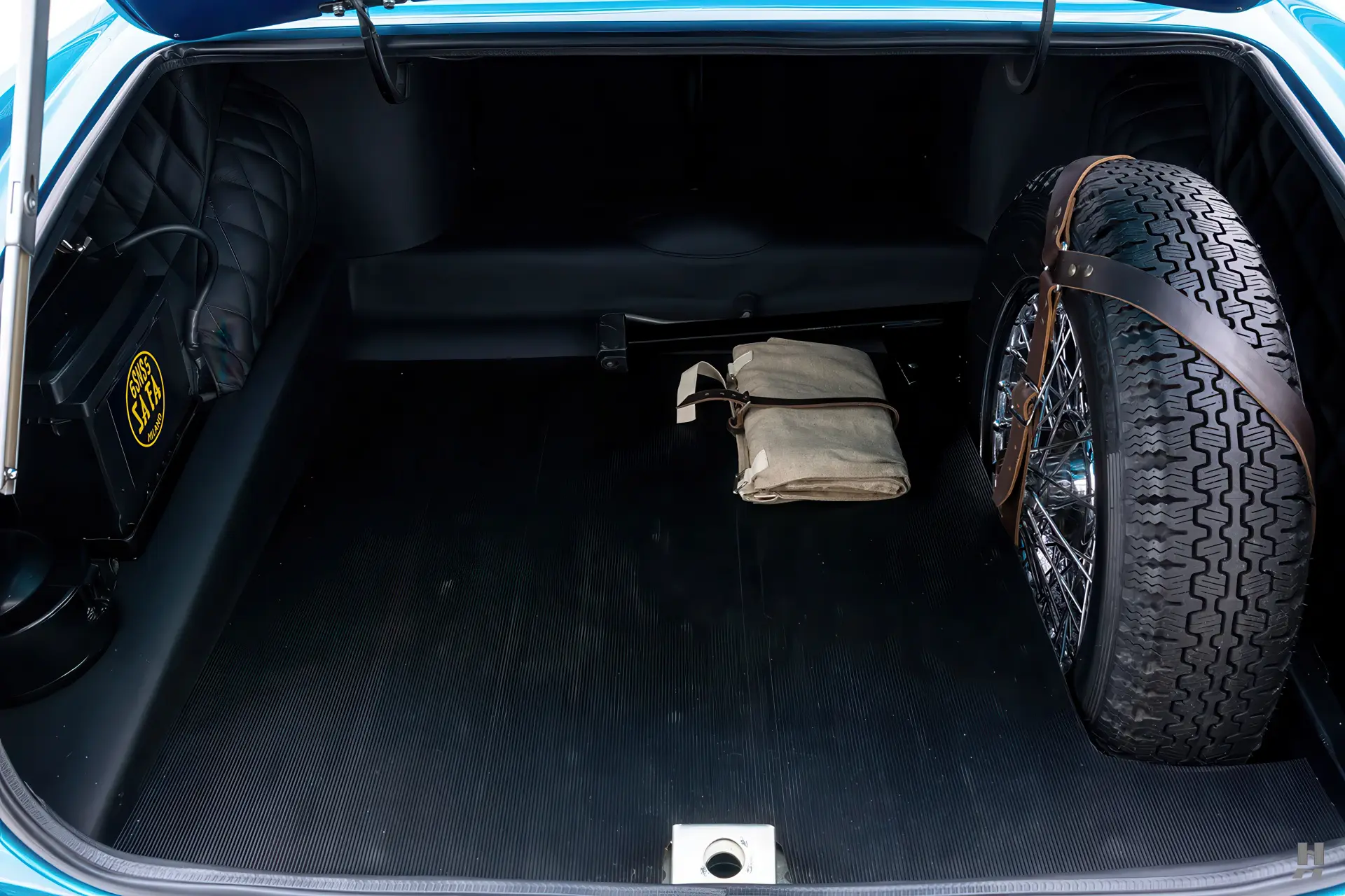 Alfa-Romeo-1900C-SS-Coupe-Lugano-Ghia-Aigle-1957- 74