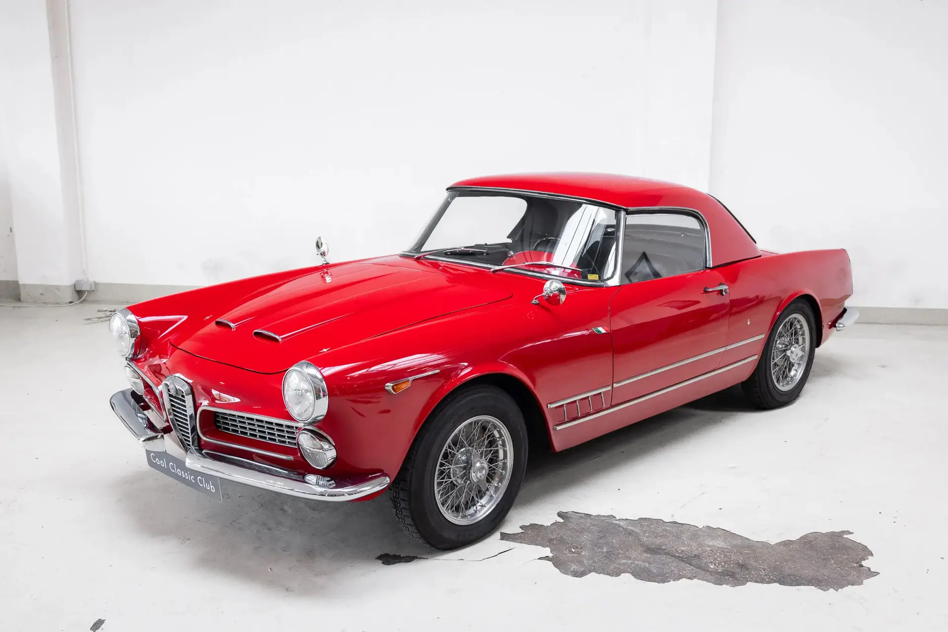 Alfa Romeo 2000 Spider (Touring) - 1961-07