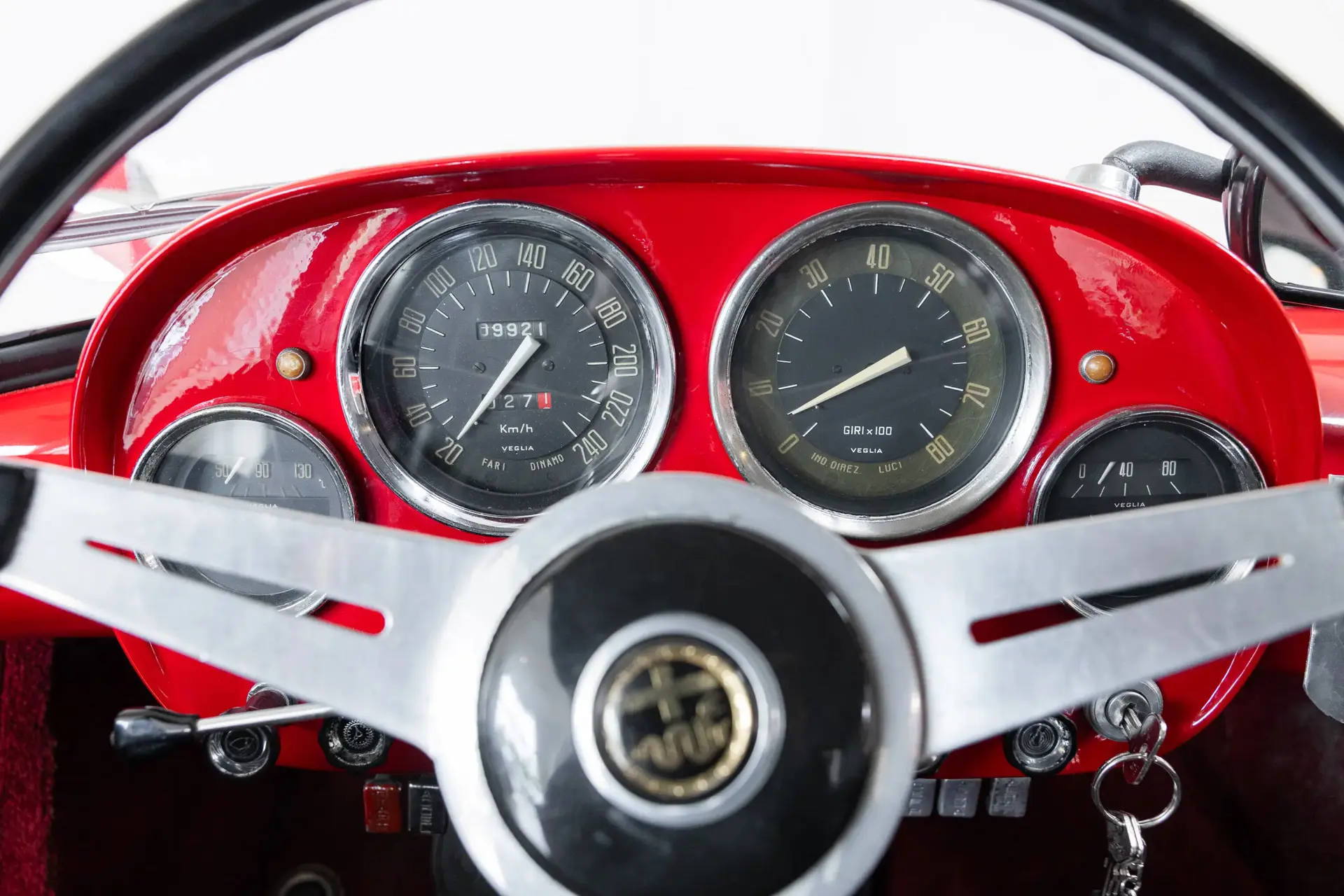 Alfa Romeo 2000 Spider (Touring) - 1961-10