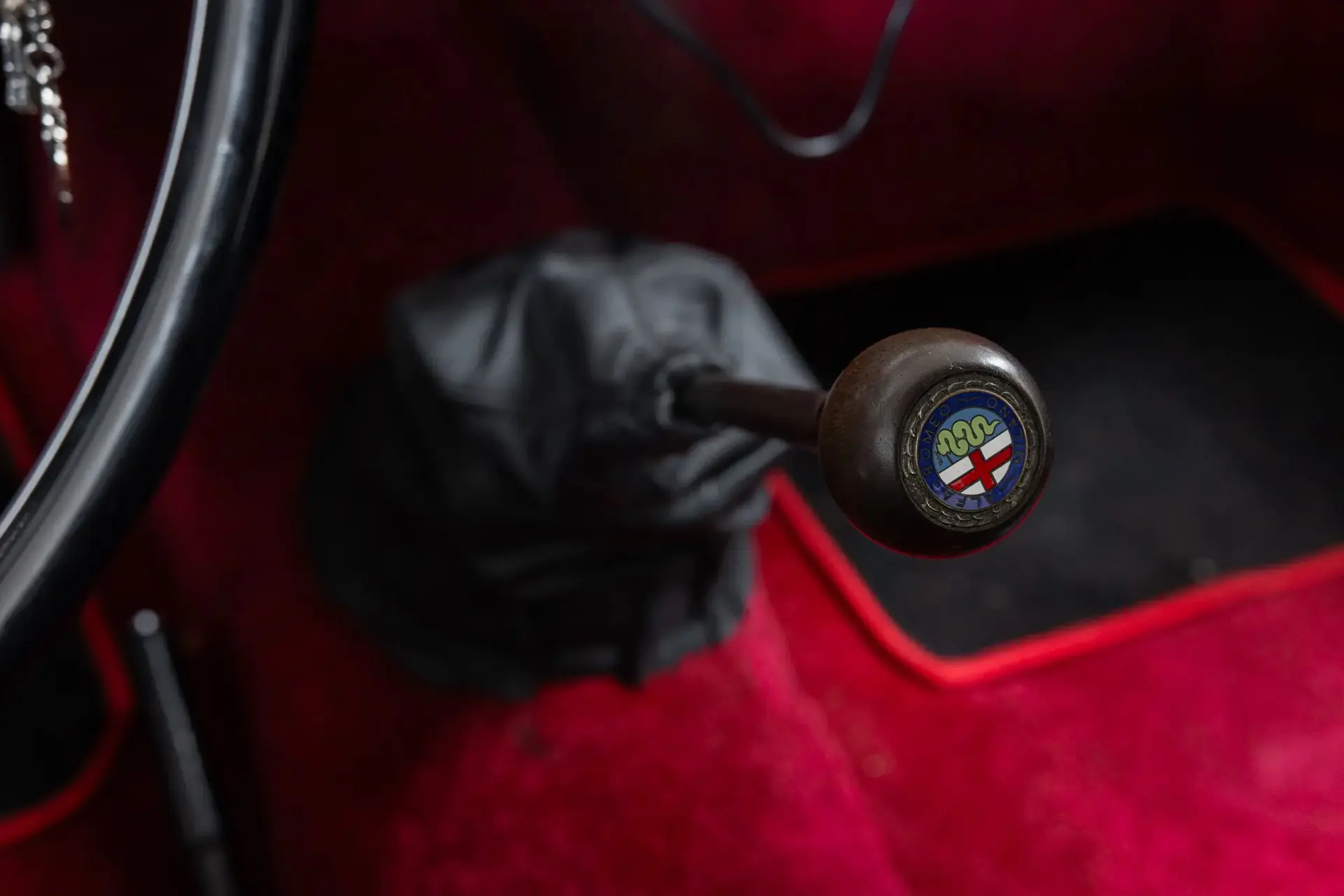 Alfa Romeo 2000 Spider (Touring) - 1961-11