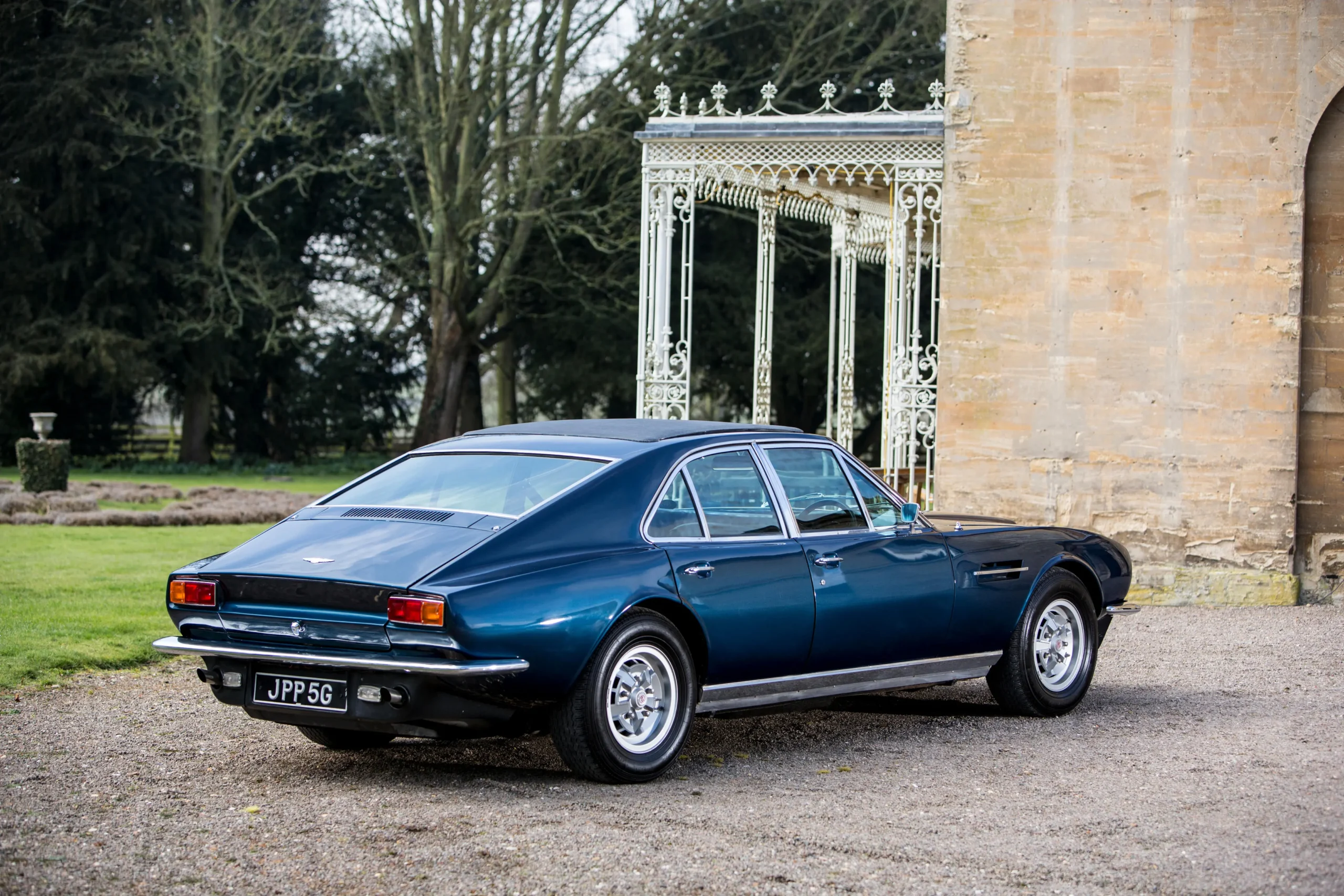 Aston Martin Lagonda 4 doors Prototype - 1969 - 08