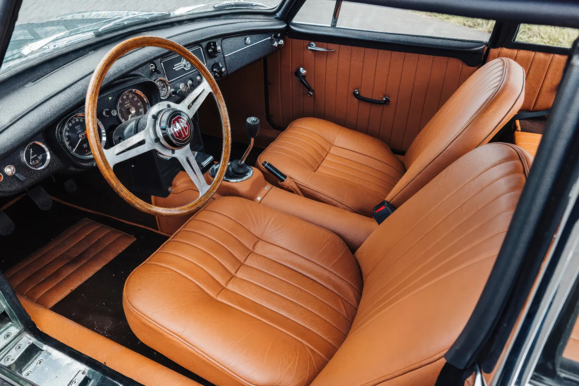 MG B Berlinetta (Jacques Coune) - 1964 -06