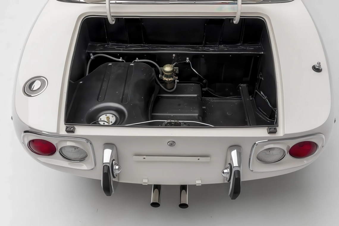 Toyota 2000 GT Roadster - 1966-05