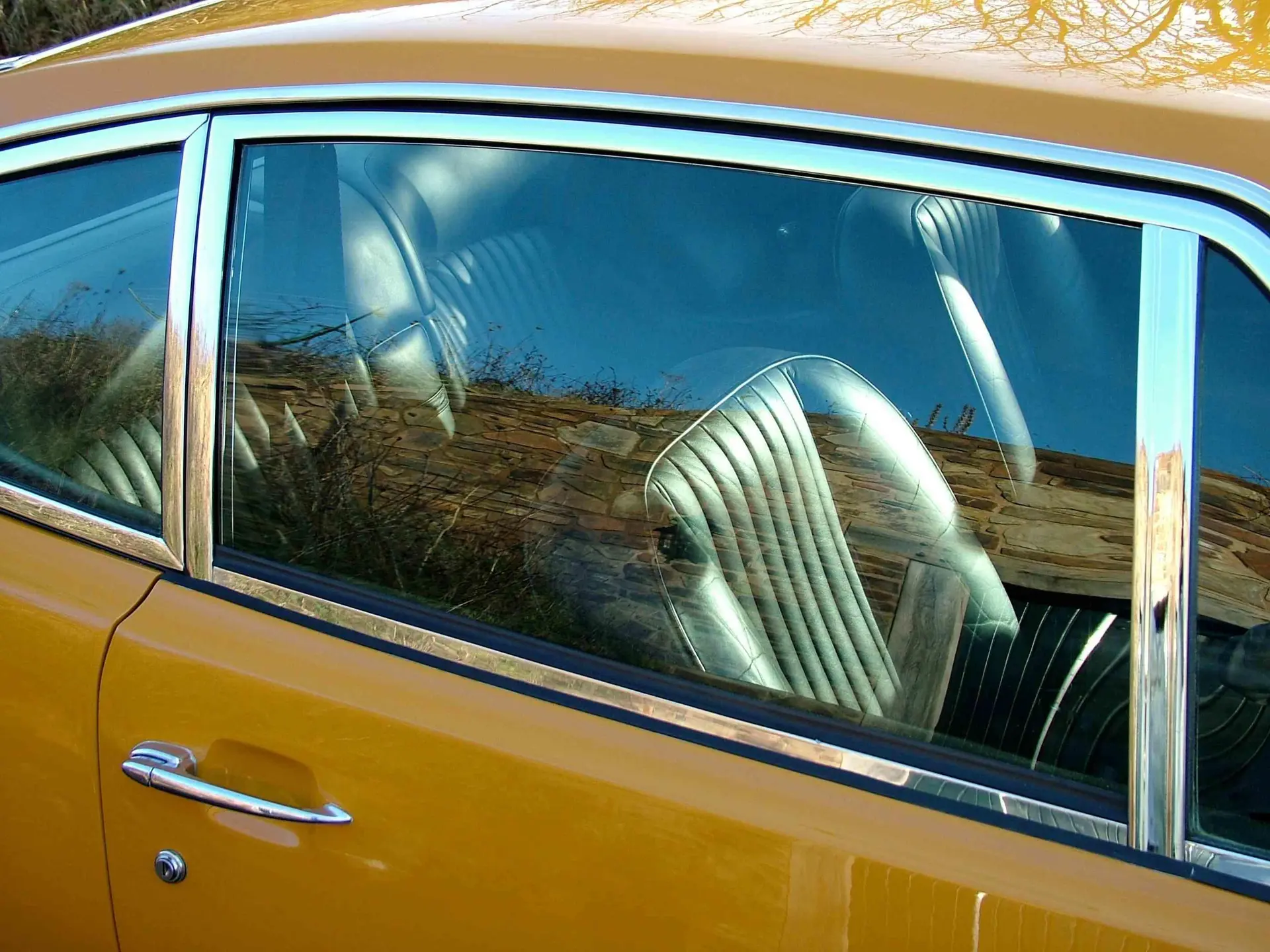 Aston Martin DBS Sports Saloon - 1970 - 17