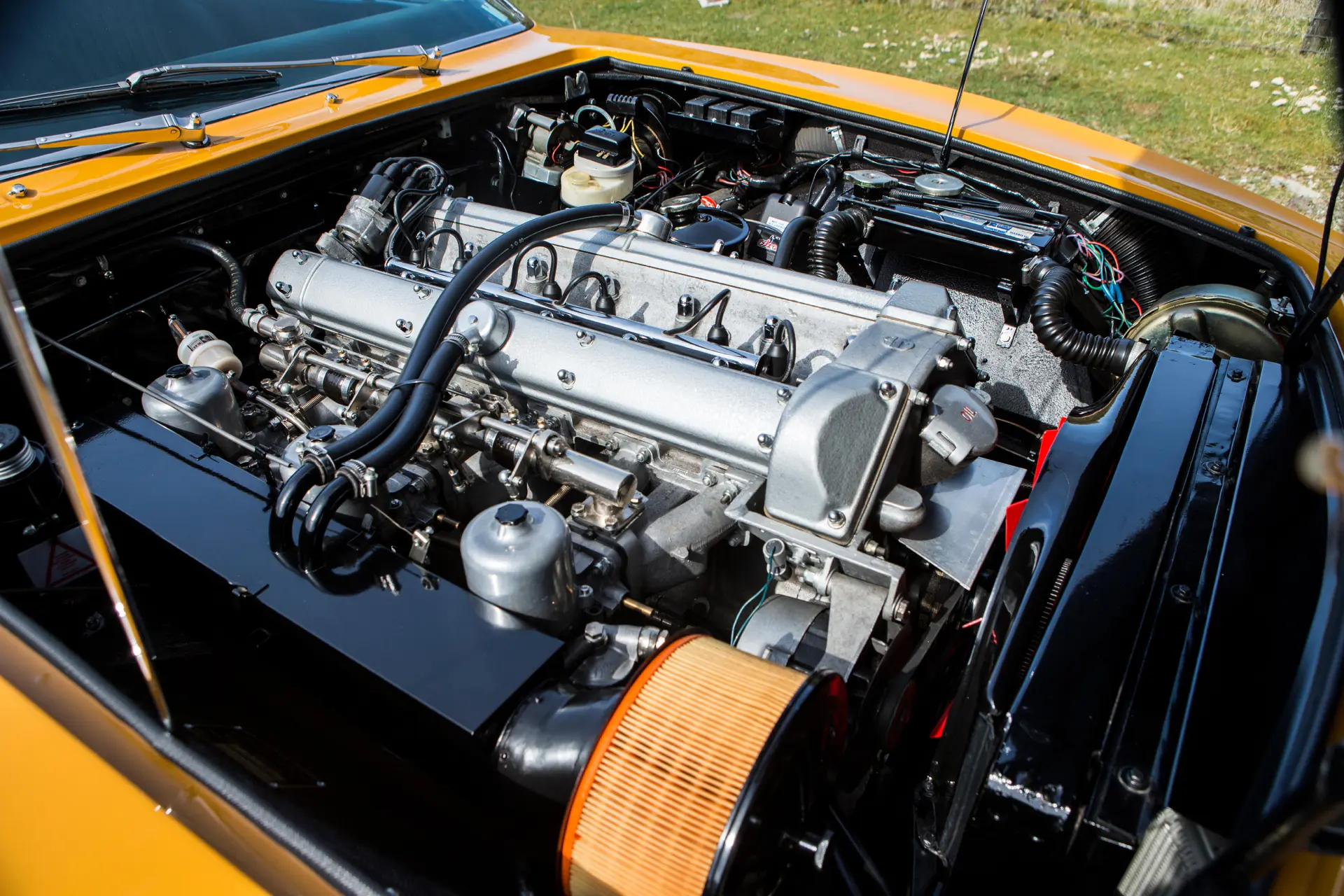 Aston Martin DBS Sports Saloon - 1970 - 32