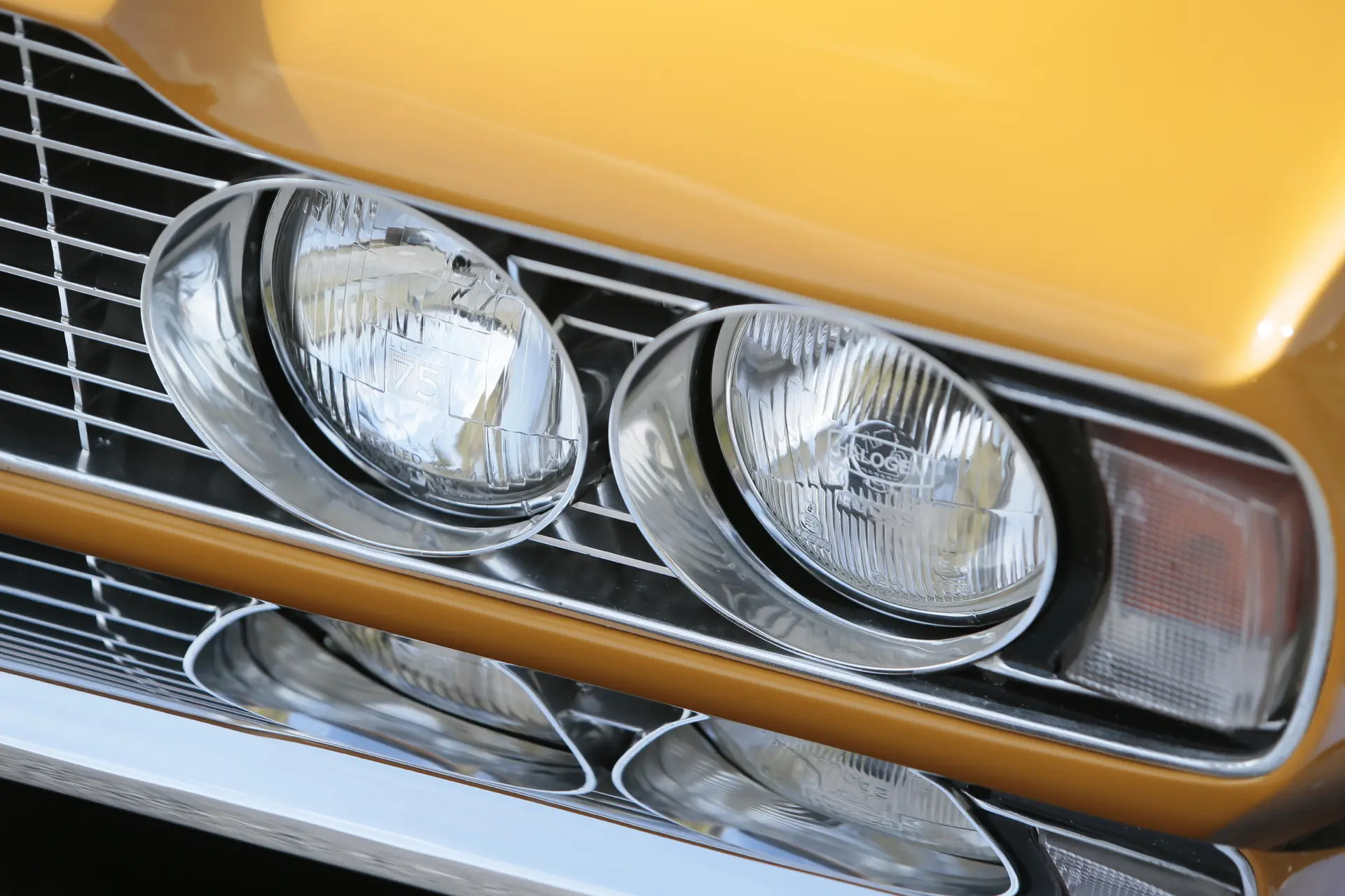 Aston Martin DBS Sports Saloon - 1970 - 35