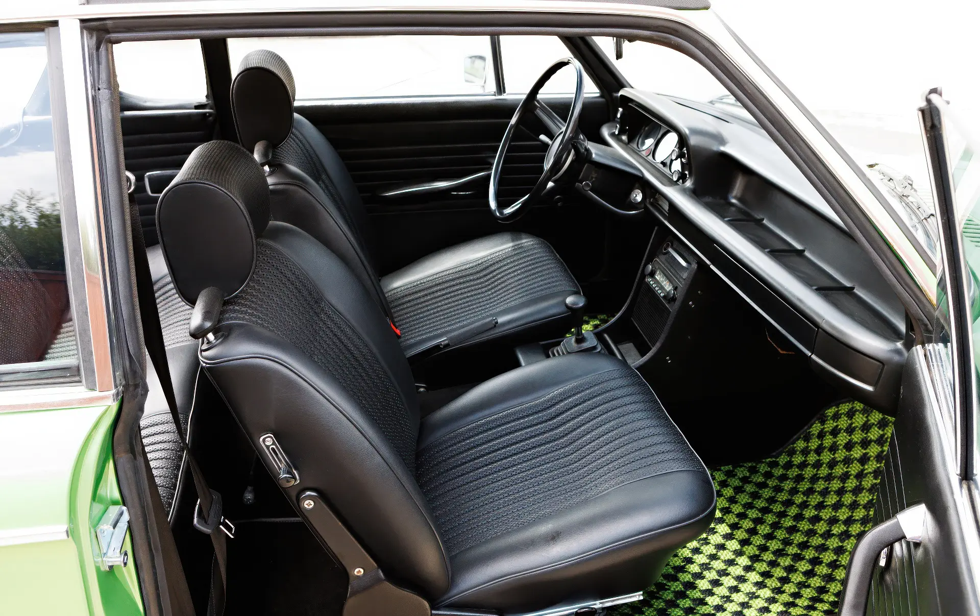 BMW 2002 Targa (Baur) - 1973-21