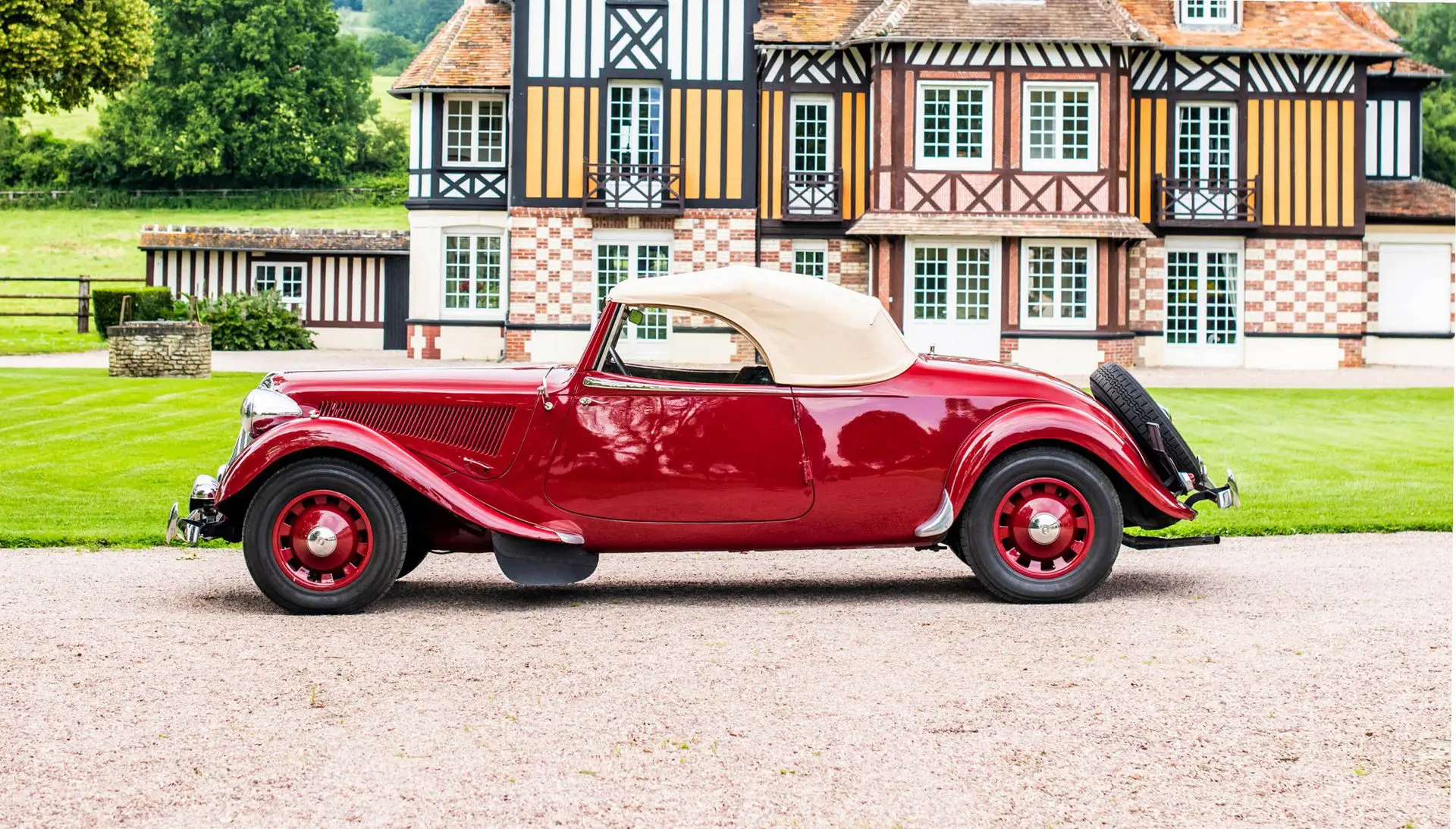 Citroën Traction 15 Six Cabriolet - 1946 - 14