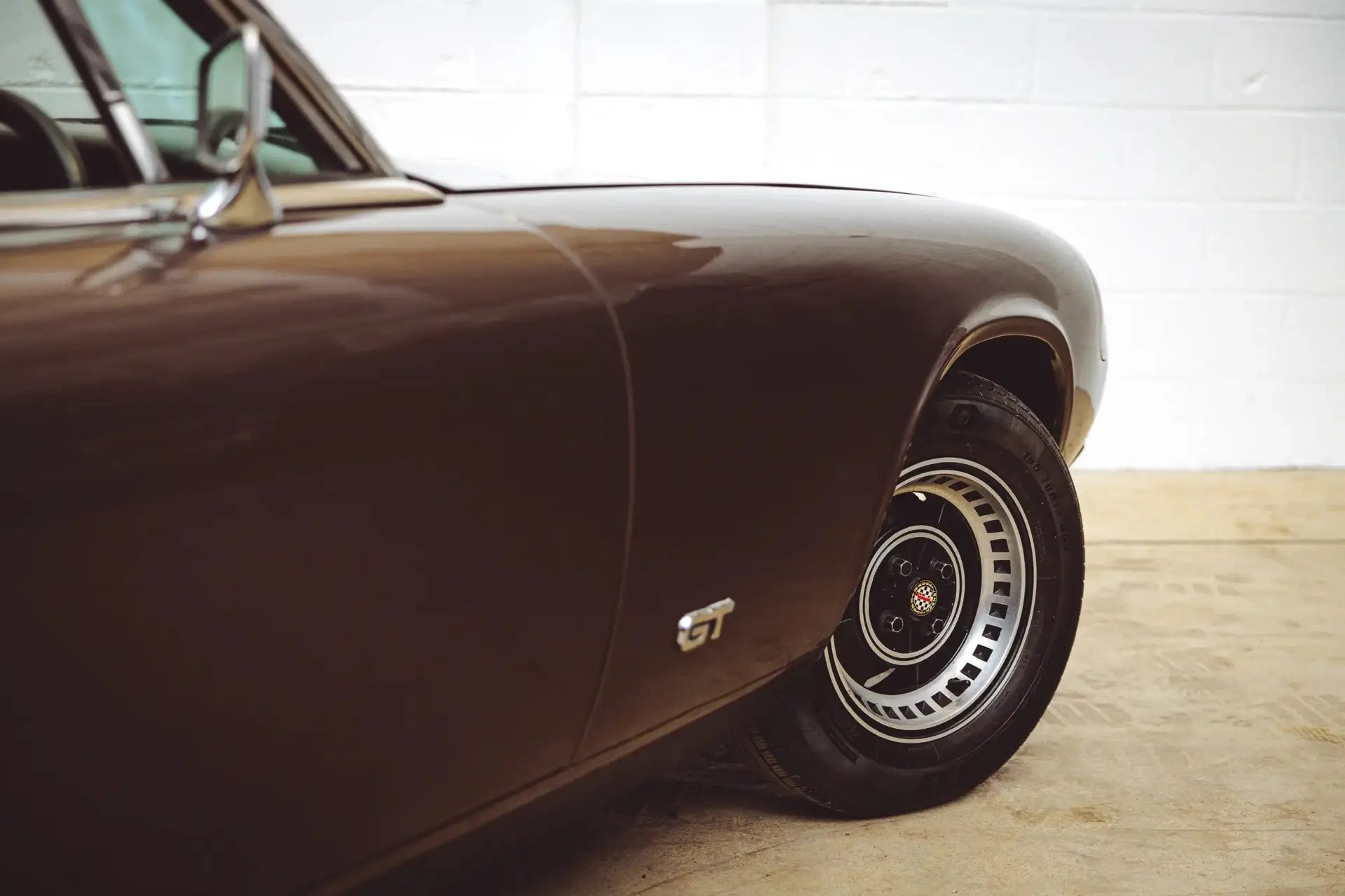 Jensen GT - 1975 - 26