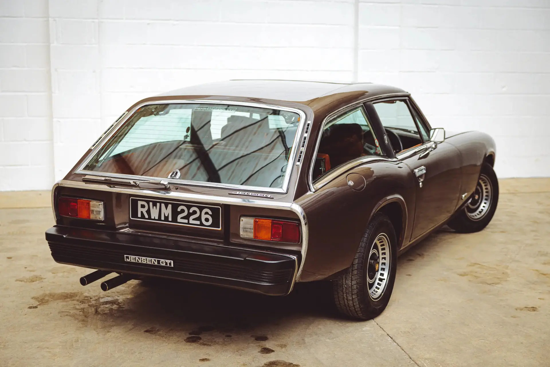 Jensen GT - 1975 - 41