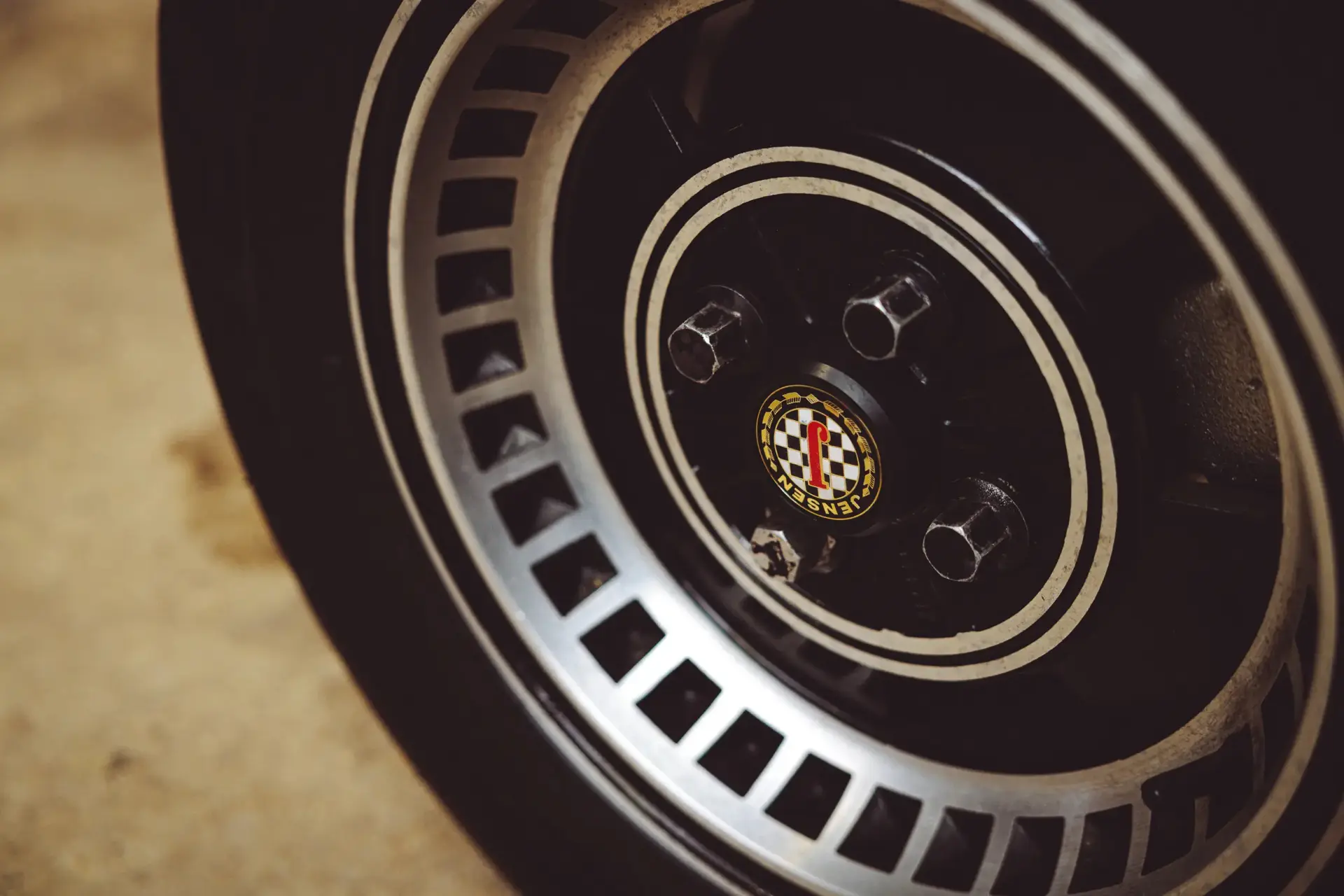 Jensen GT - 1975 - 51