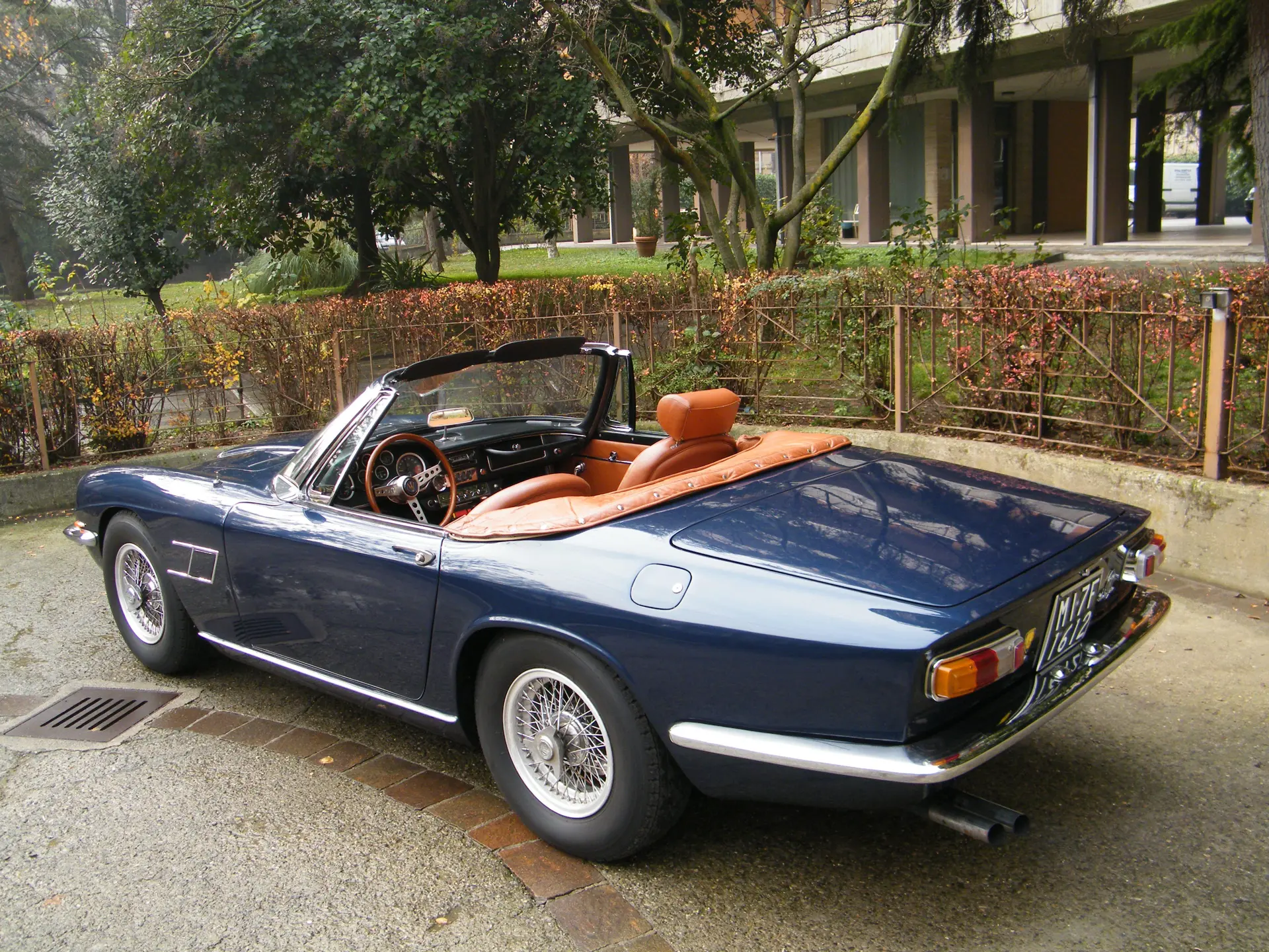 Maserati Mistral 4000 Spyder (Frua) - 1967 - 13