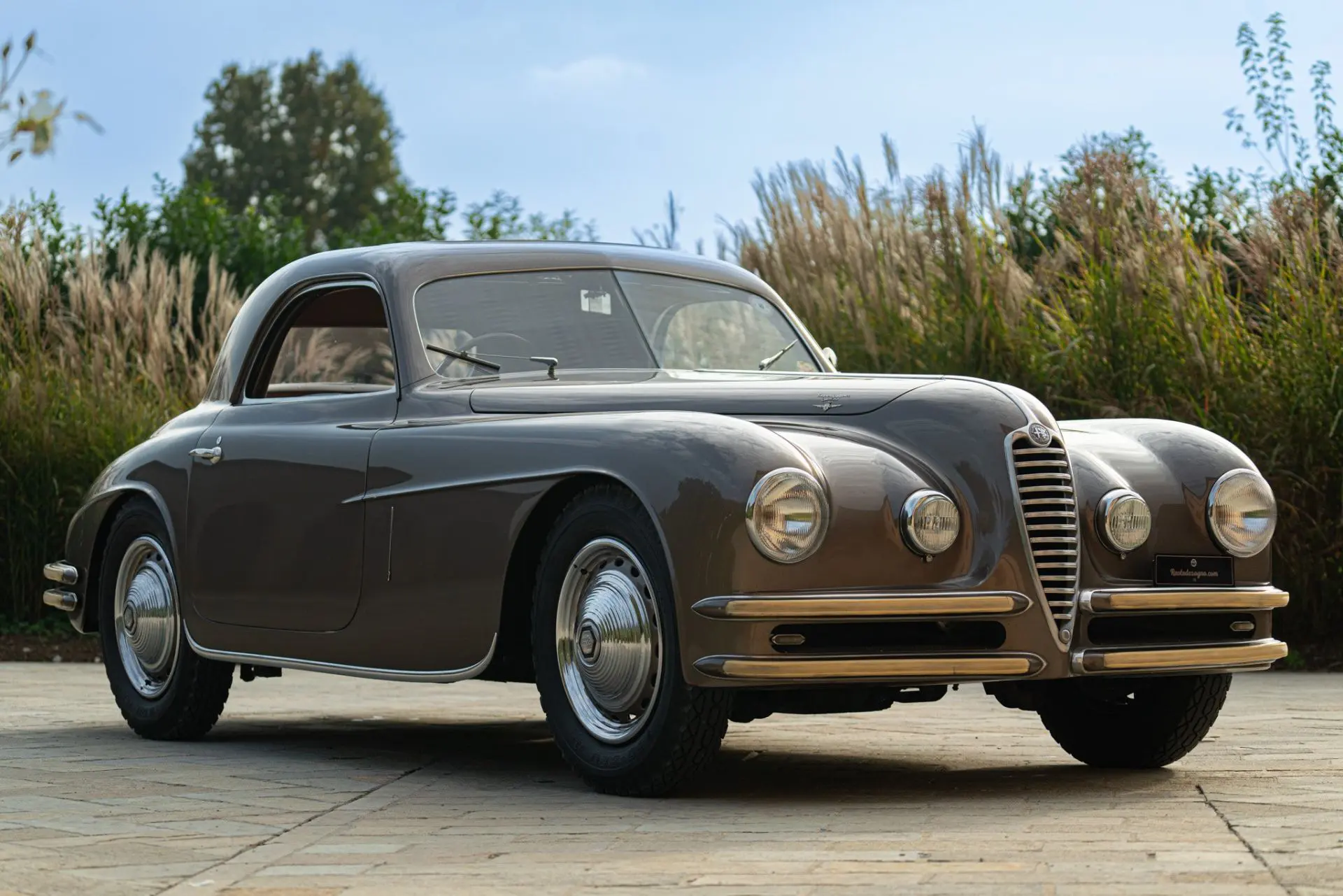 Alfa Romeo 6C 2500 SS Aerlux (Touring) - 1947 -02