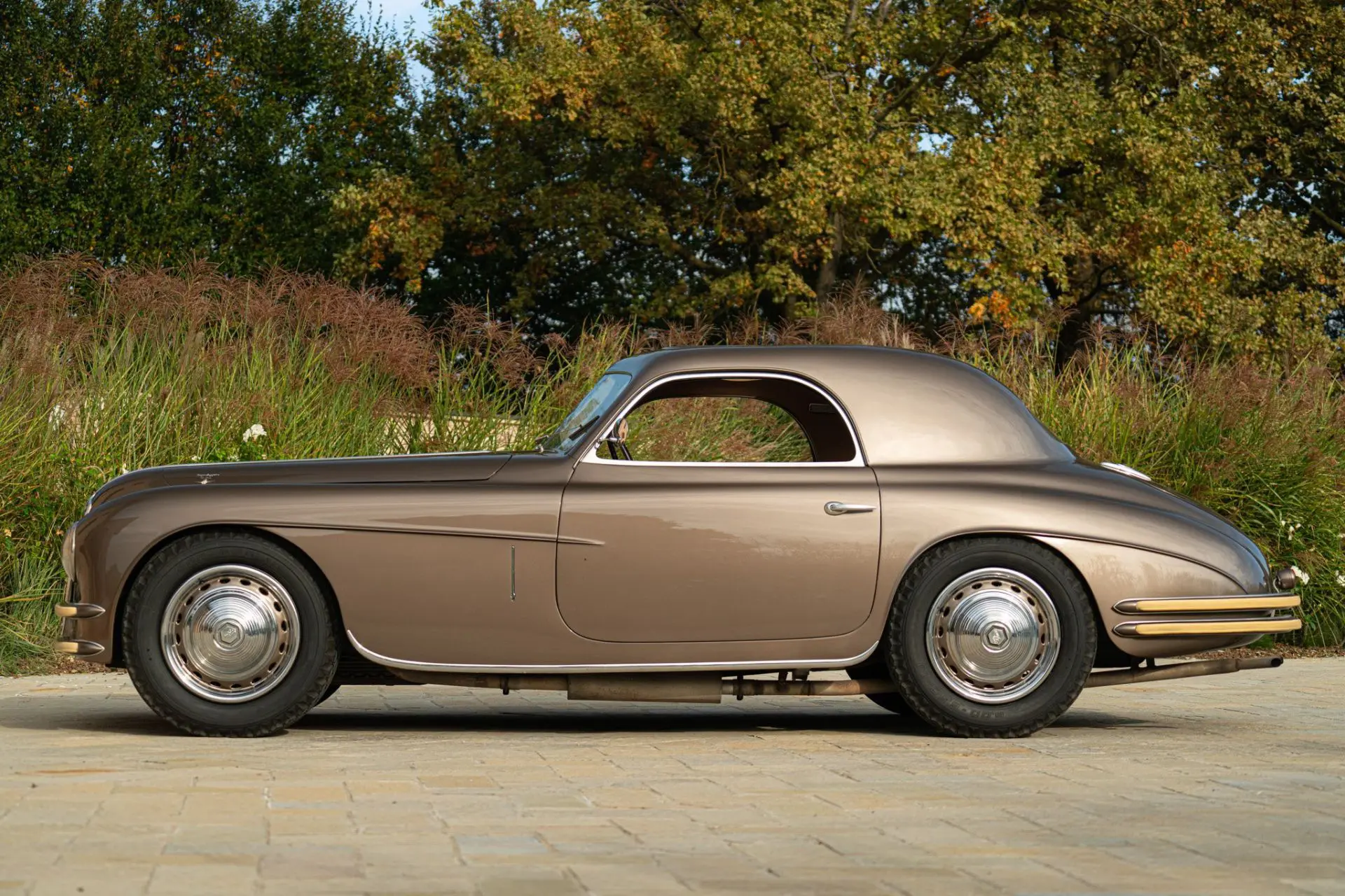 Alfa Romeo 6C 2500 SS Aerlux (Touring) - 1947 -04