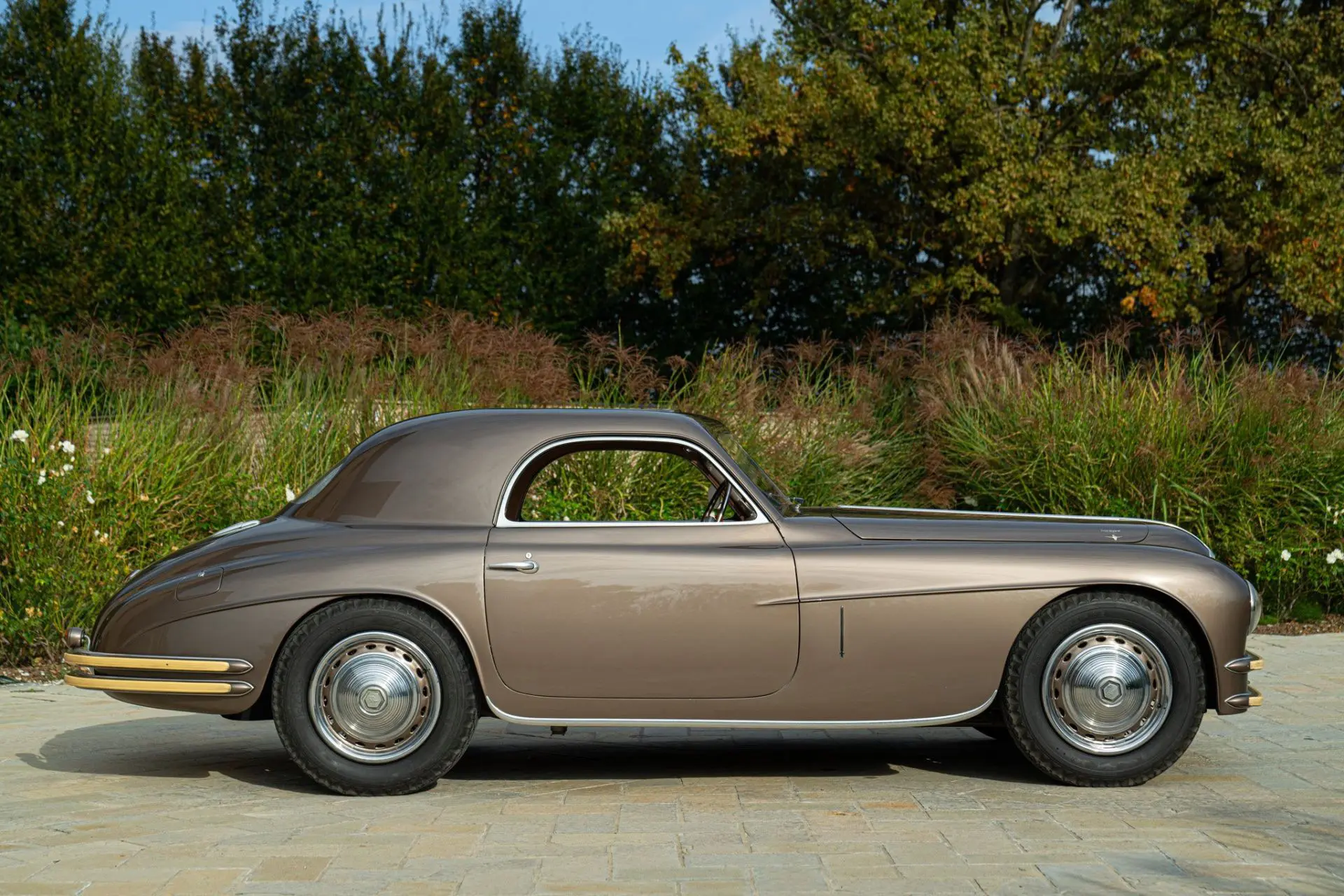 Alfa Romeo 6C 2500 SS Aerlux (Touring) - 1947 -05