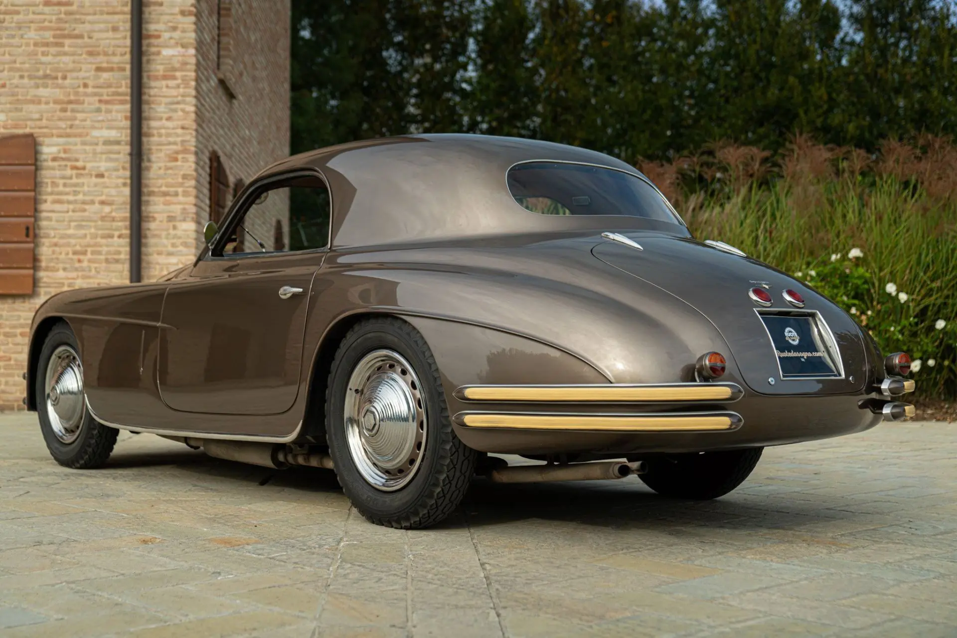 Alfa Romeo 6C 2500 SS Aerlux (Touring) - 1947 -07