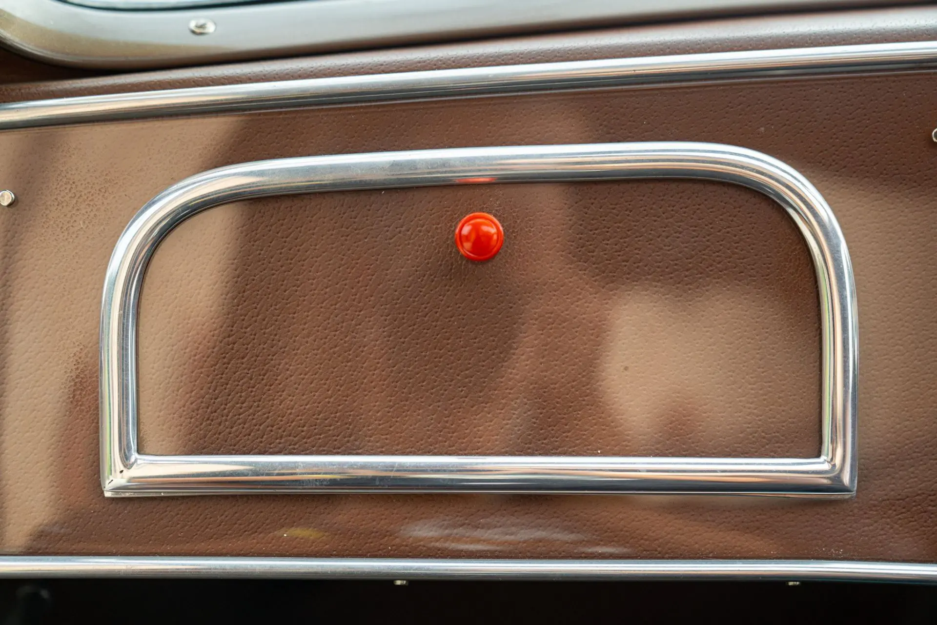 Alfa Romeo 6C 2500 SS Aerlux (Touring) - 1947 -79