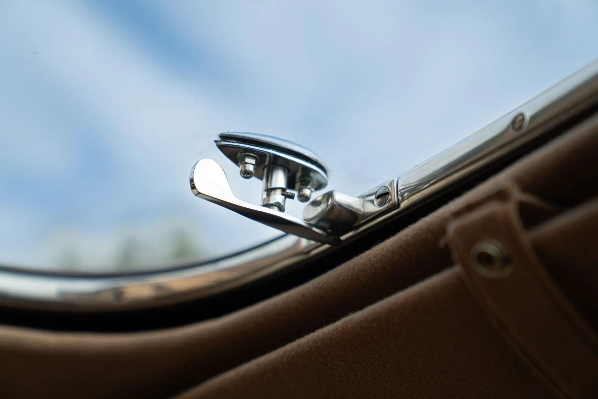 Alfa Romeo 6C 2500 SS Aerlux (Touring) - 1947 -87