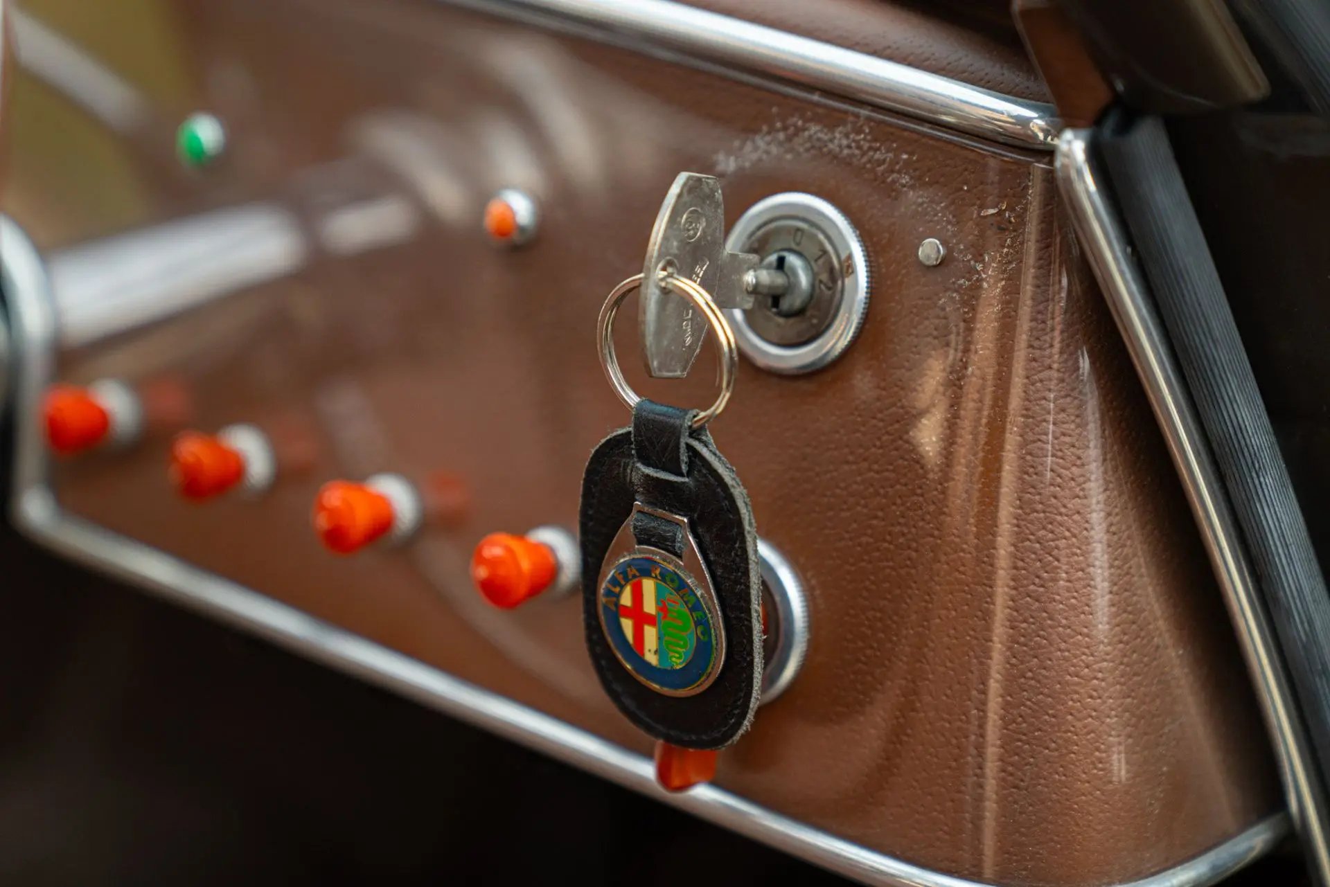 Alfa Romeo 6C 2500 SS Aerlux (Touring) - 1947 -92