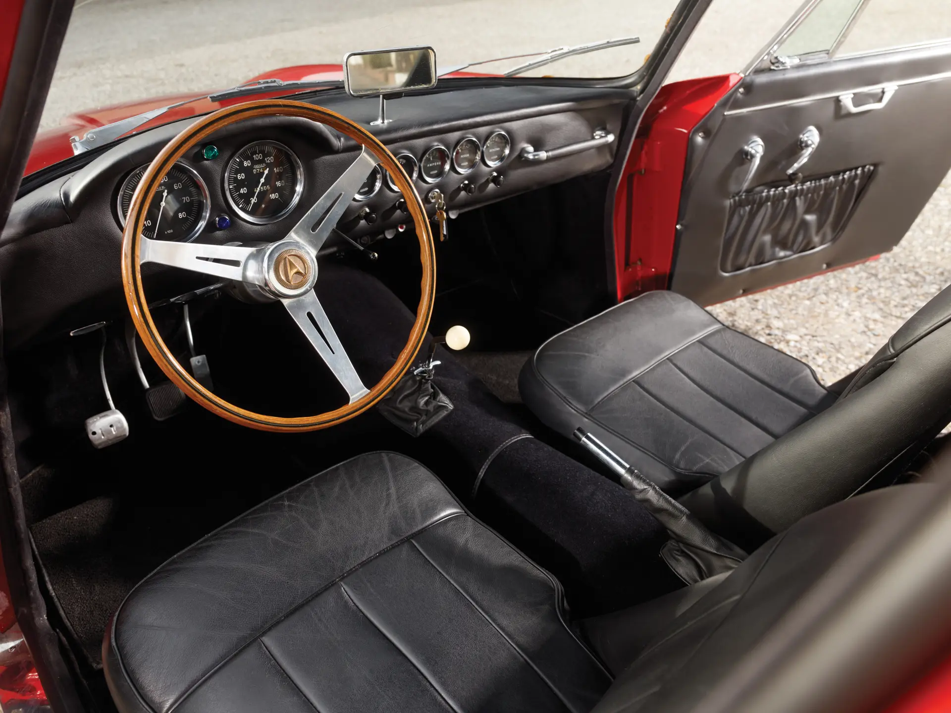 Apollo 5000 GT 96263 (Intermeccanica) - 1965-04