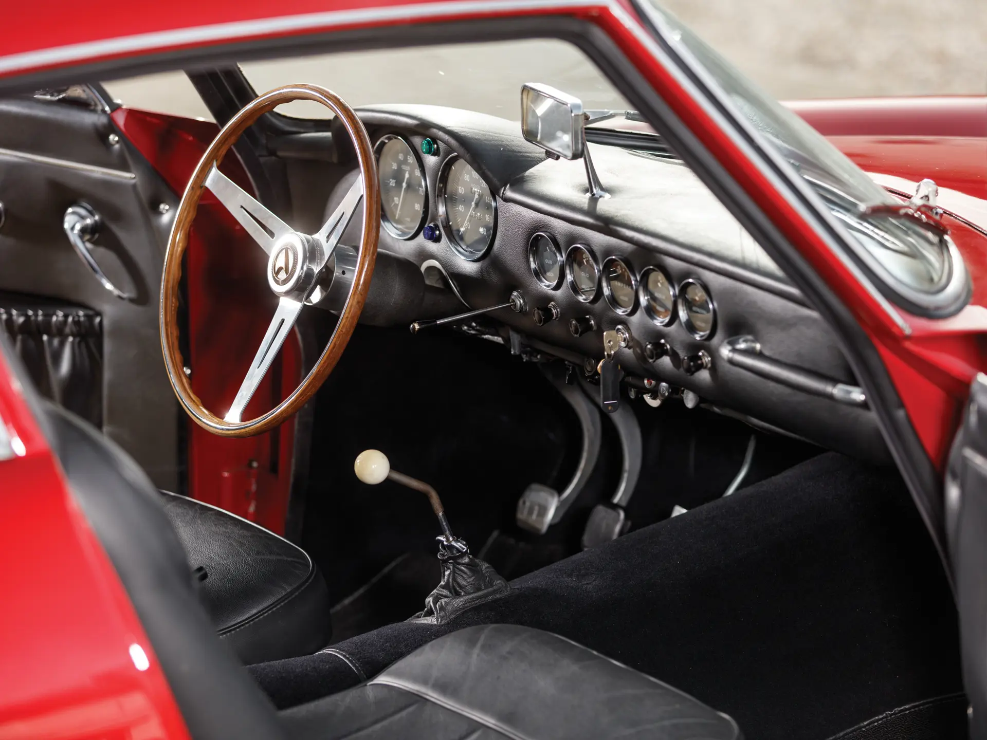 Apollo 5000 GT 96263 (Intermeccanica) - 1965-10