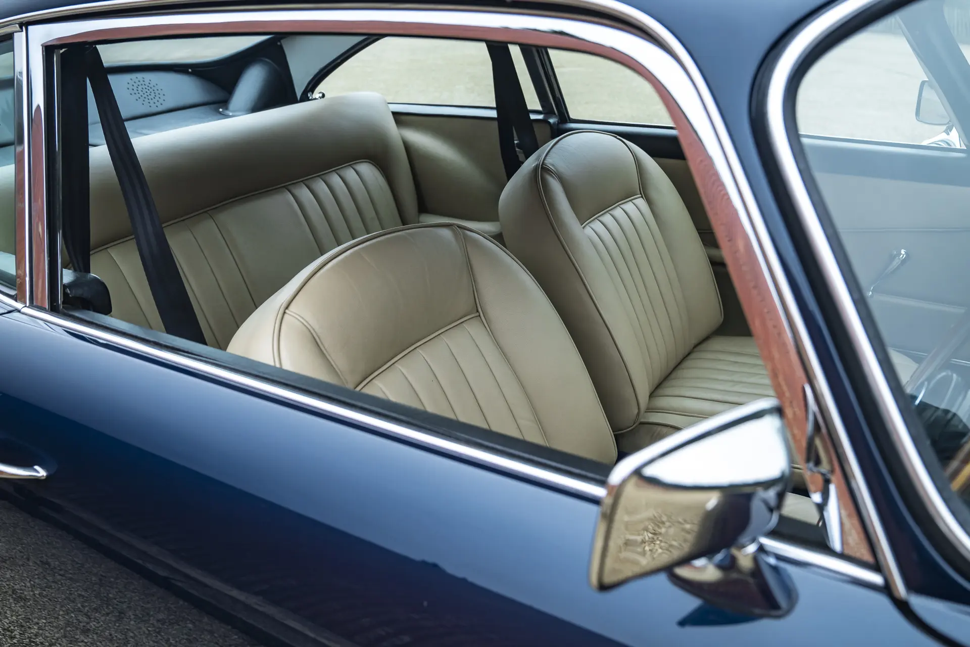 Aston Martin DB4 - 1963 -21