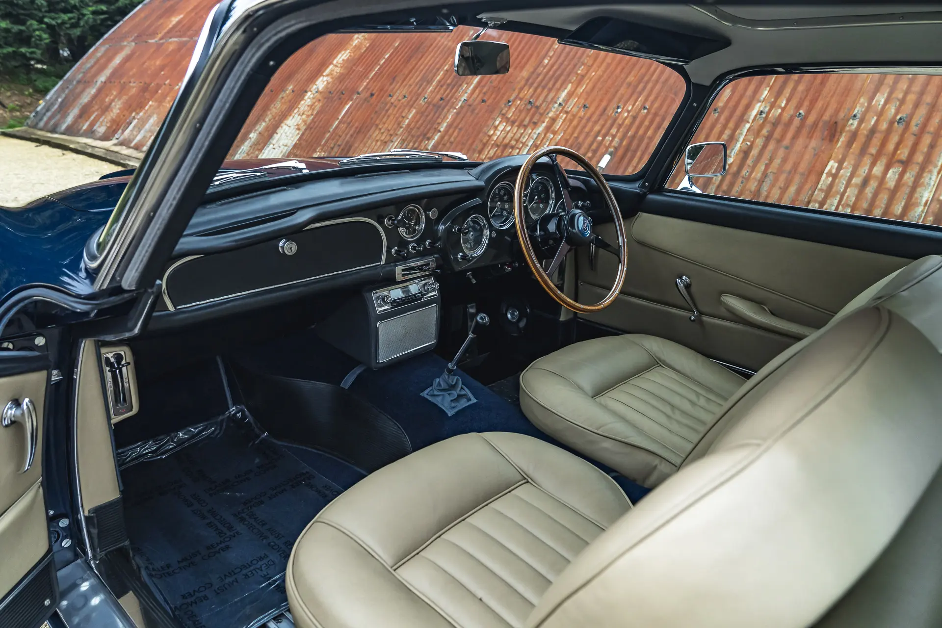 Aston Martin DB4 - 1963 -23