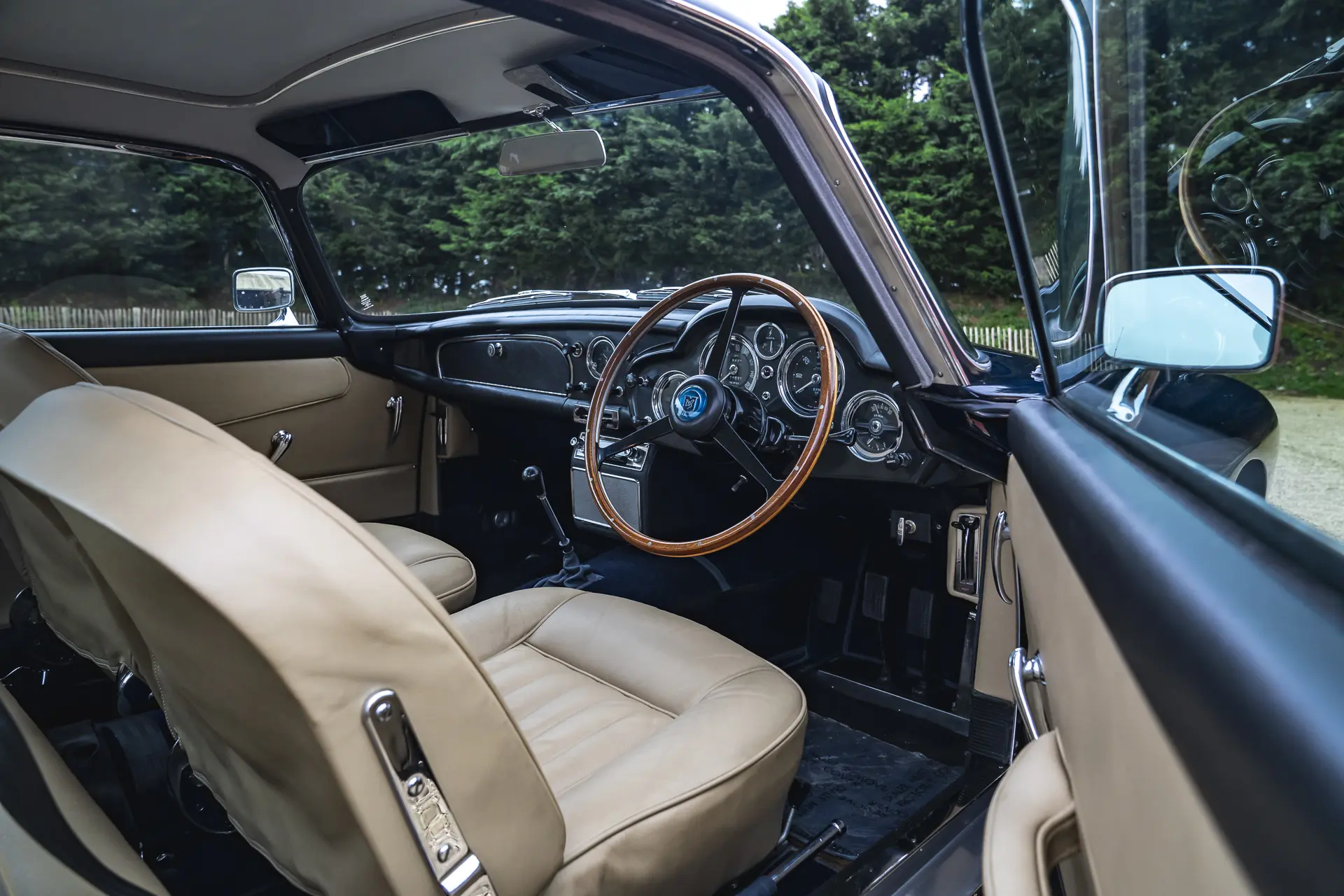 Aston Martin DB4 - 1963 -30