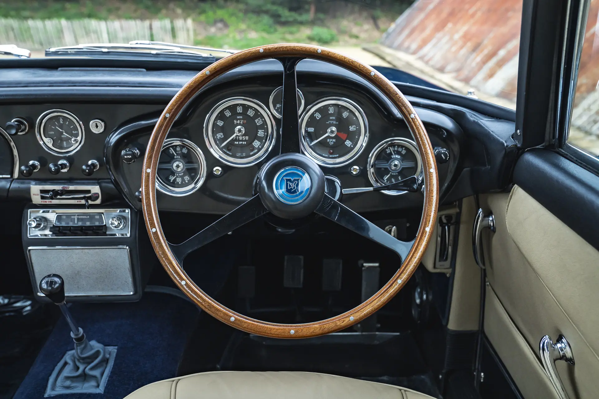 Aston Martin DB4 - 1963 -31